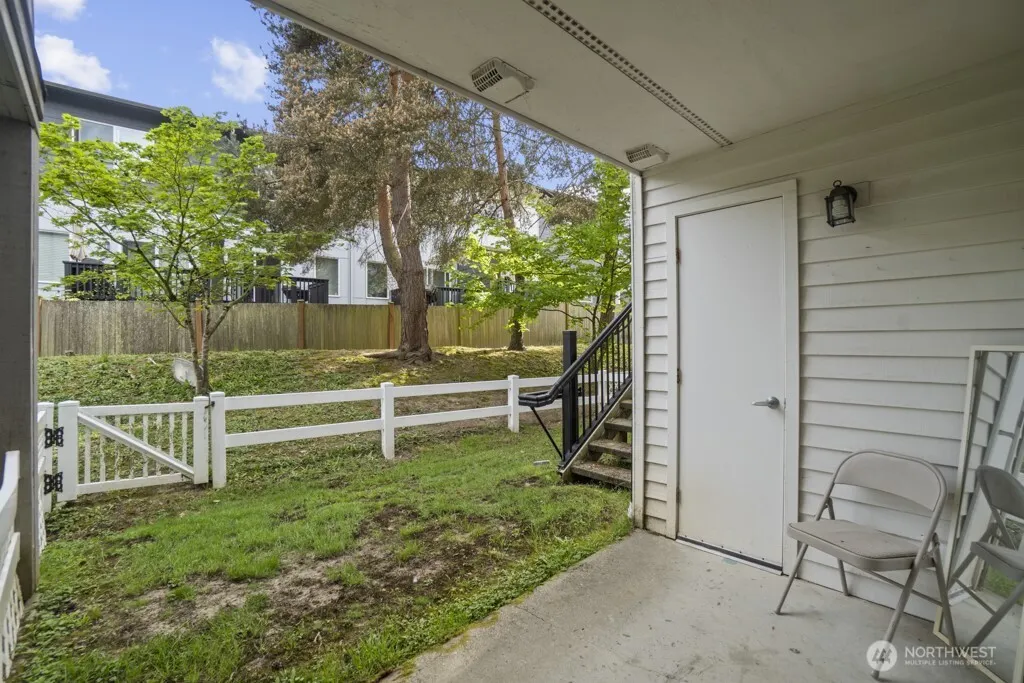 15415 35th Avenue Ct W #D103, Lynnwood, WA 98087