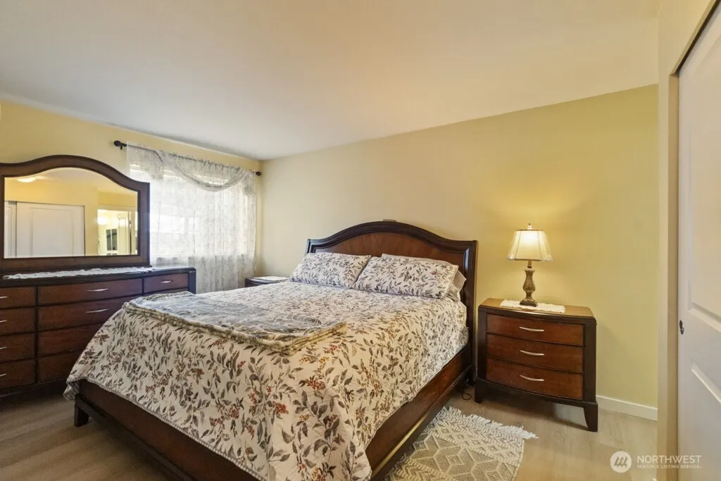 15415 35th Avenue Ct W #D103, Lynnwood, WA 98087