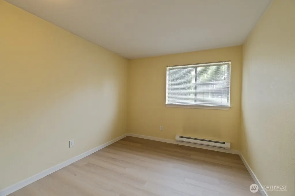 15415 35th Avenue Ct W #D103, Lynnwood, WA 98087