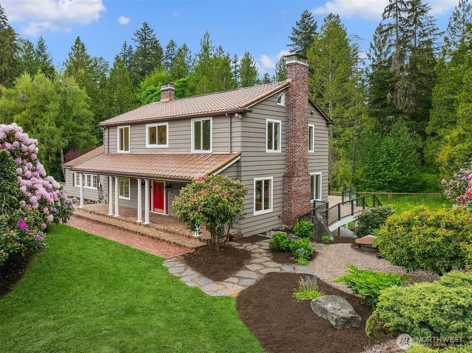 12653 Avondale Road NE, Redmond, WA 98052