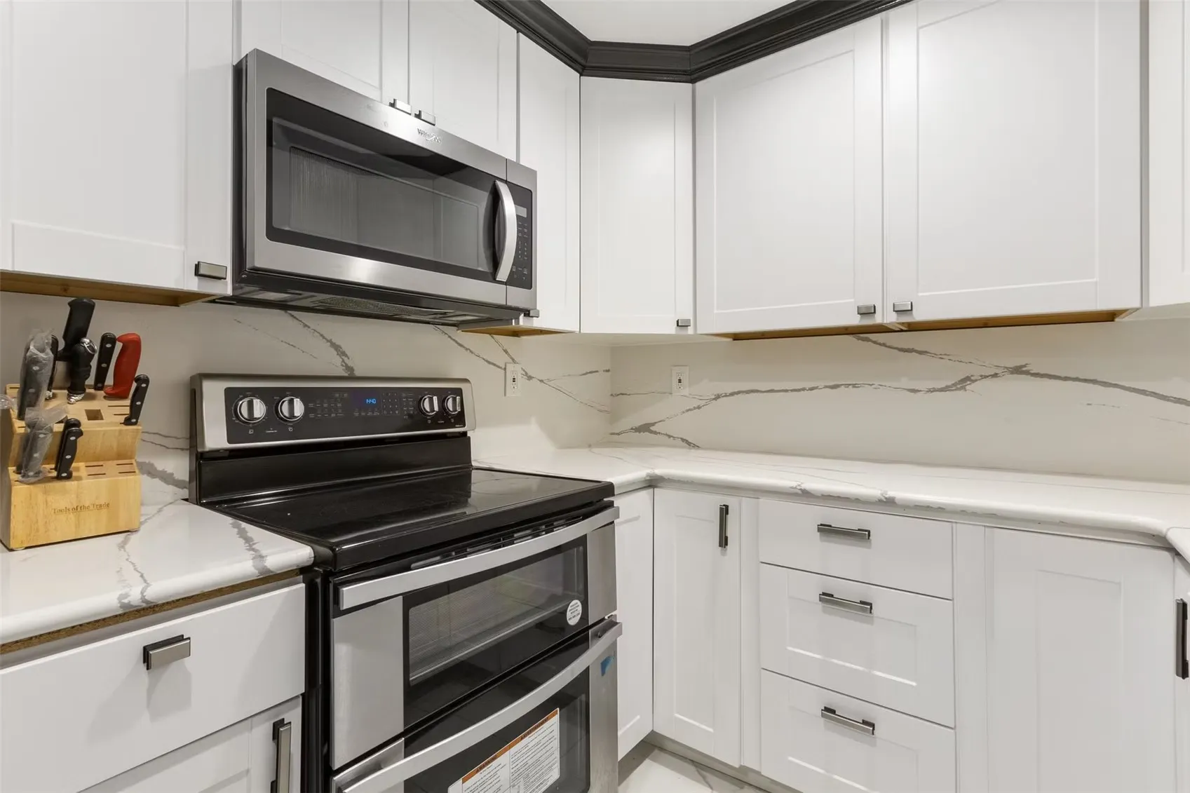 5004 188th Street SW, Lynnwood, WA 98037
