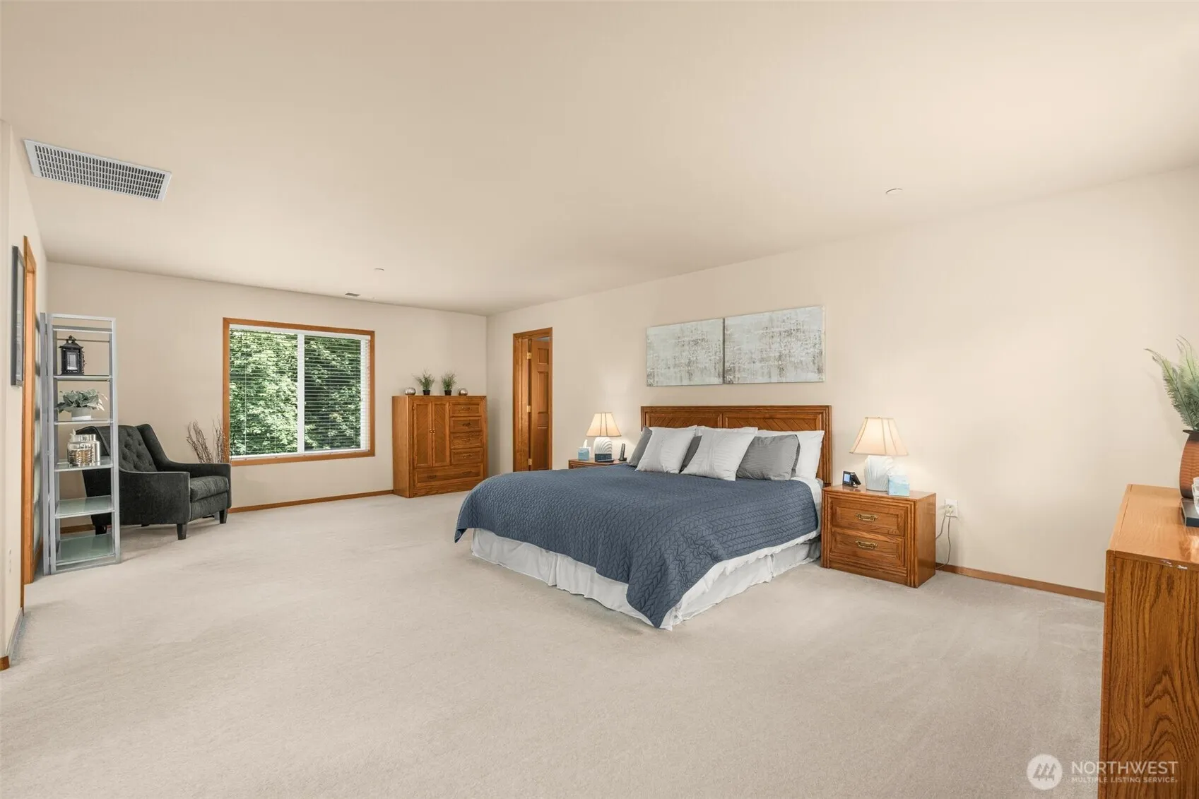 19703 SE 128th Way , Issaquah, WA 98027