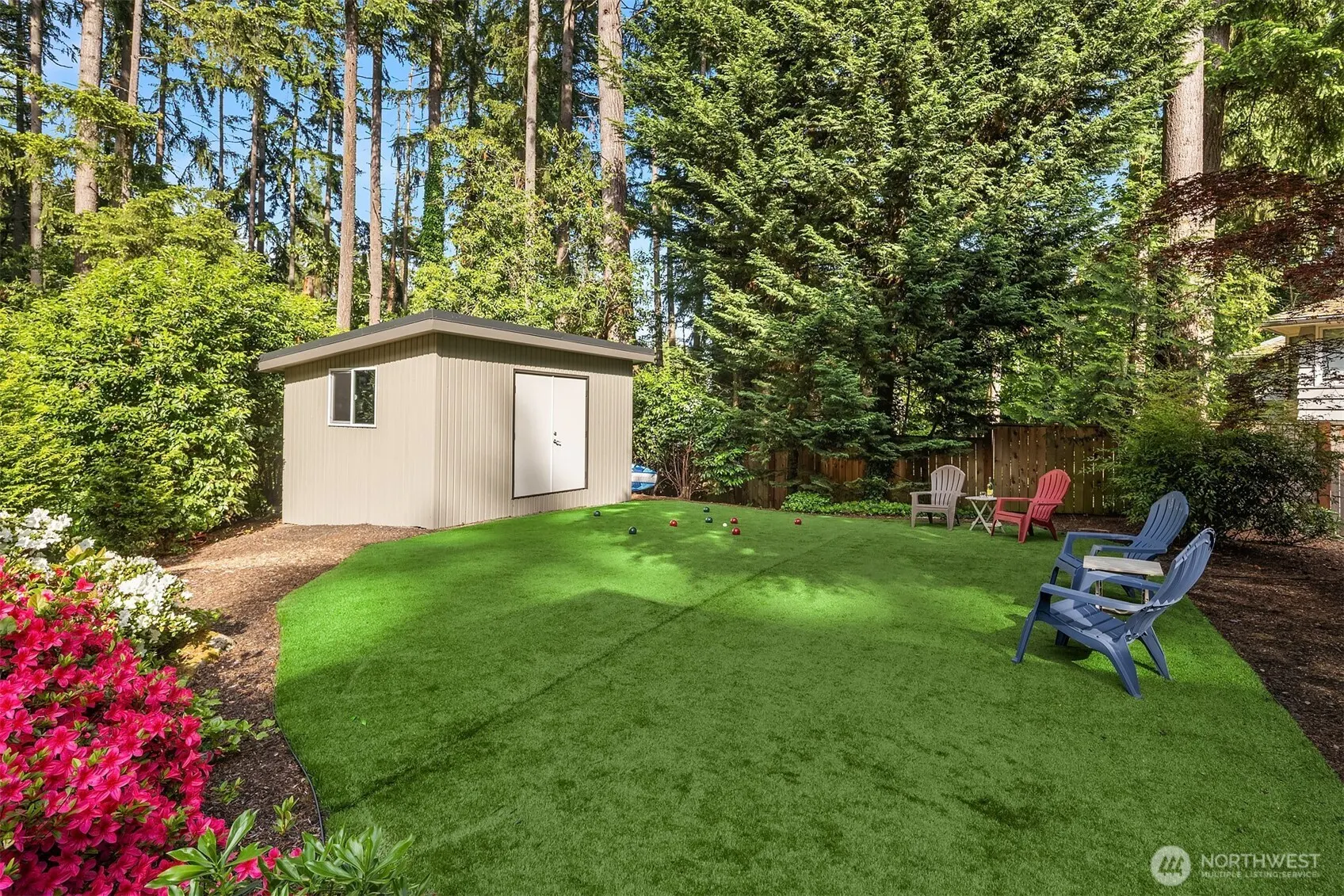 10250 SE 21st Street , Bellevue, WA 98004