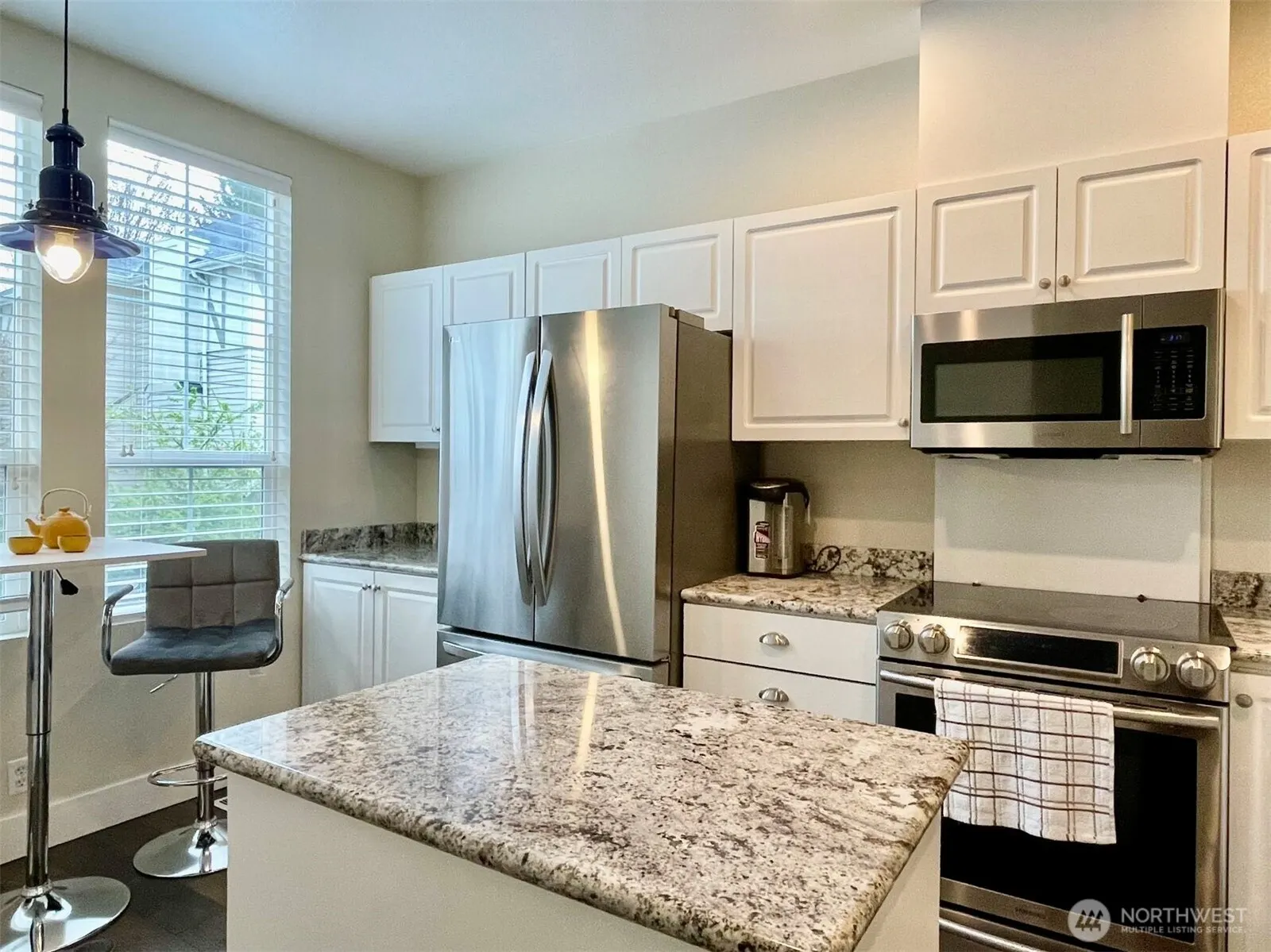 4459 249th Terr SE #8-5, Issaquah, WA 98029