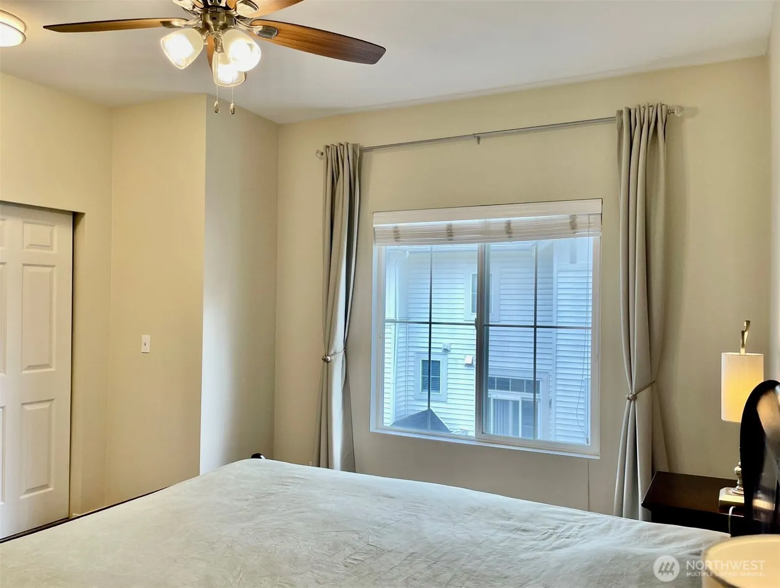4459 249th Terr SE #8-5, Issaquah, WA 98029