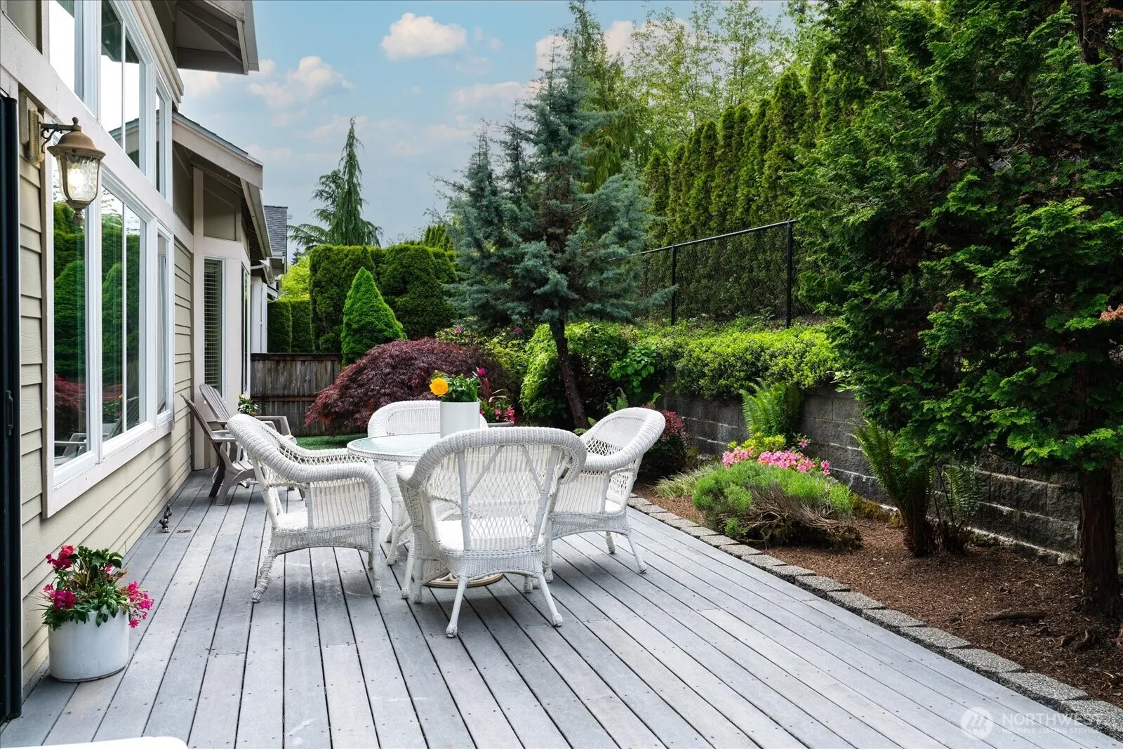 12415 235th Place NE, Redmond, WA 98053