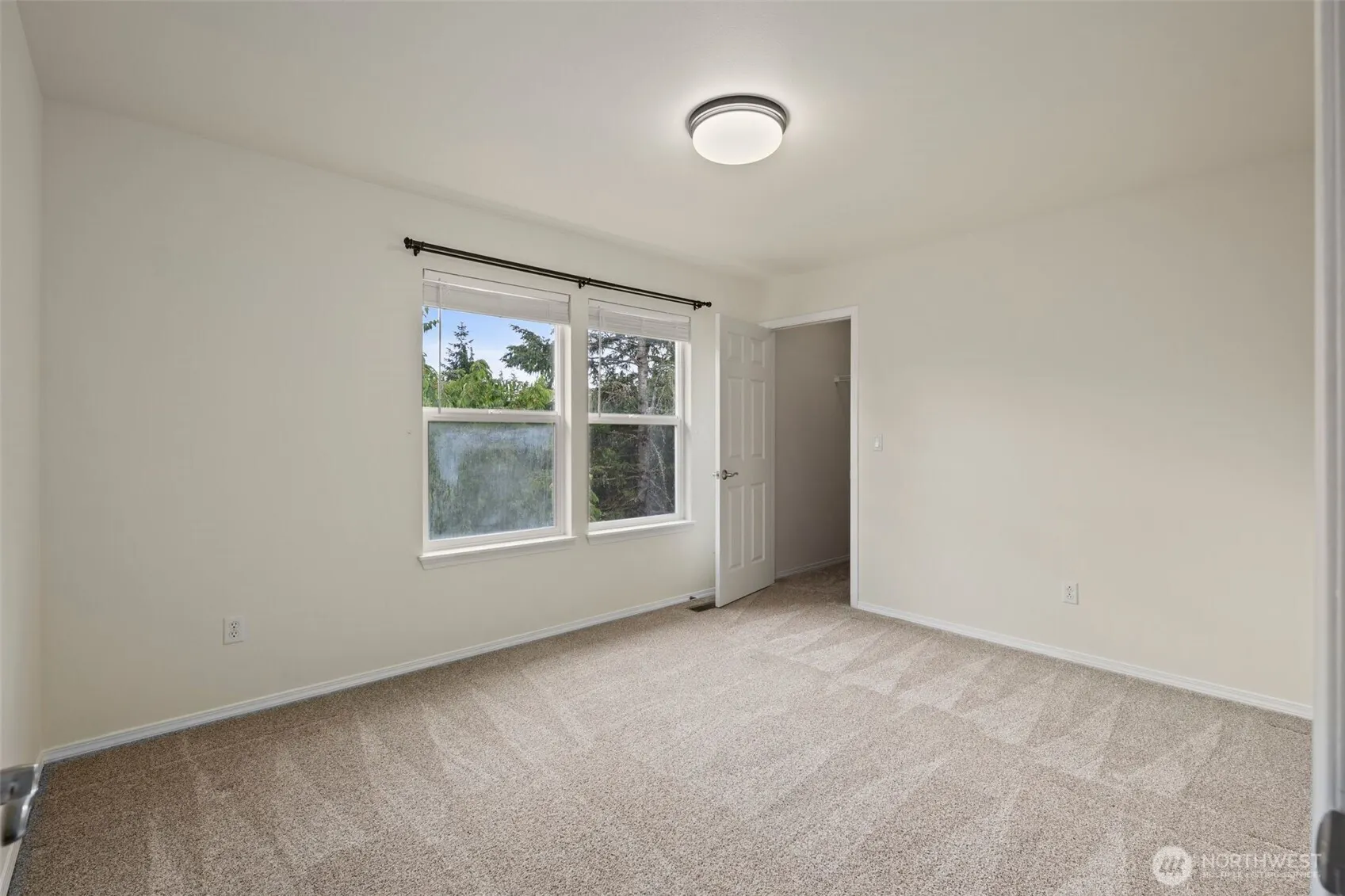 10129 224th Ave NE, Redmond, WA 98053-5839