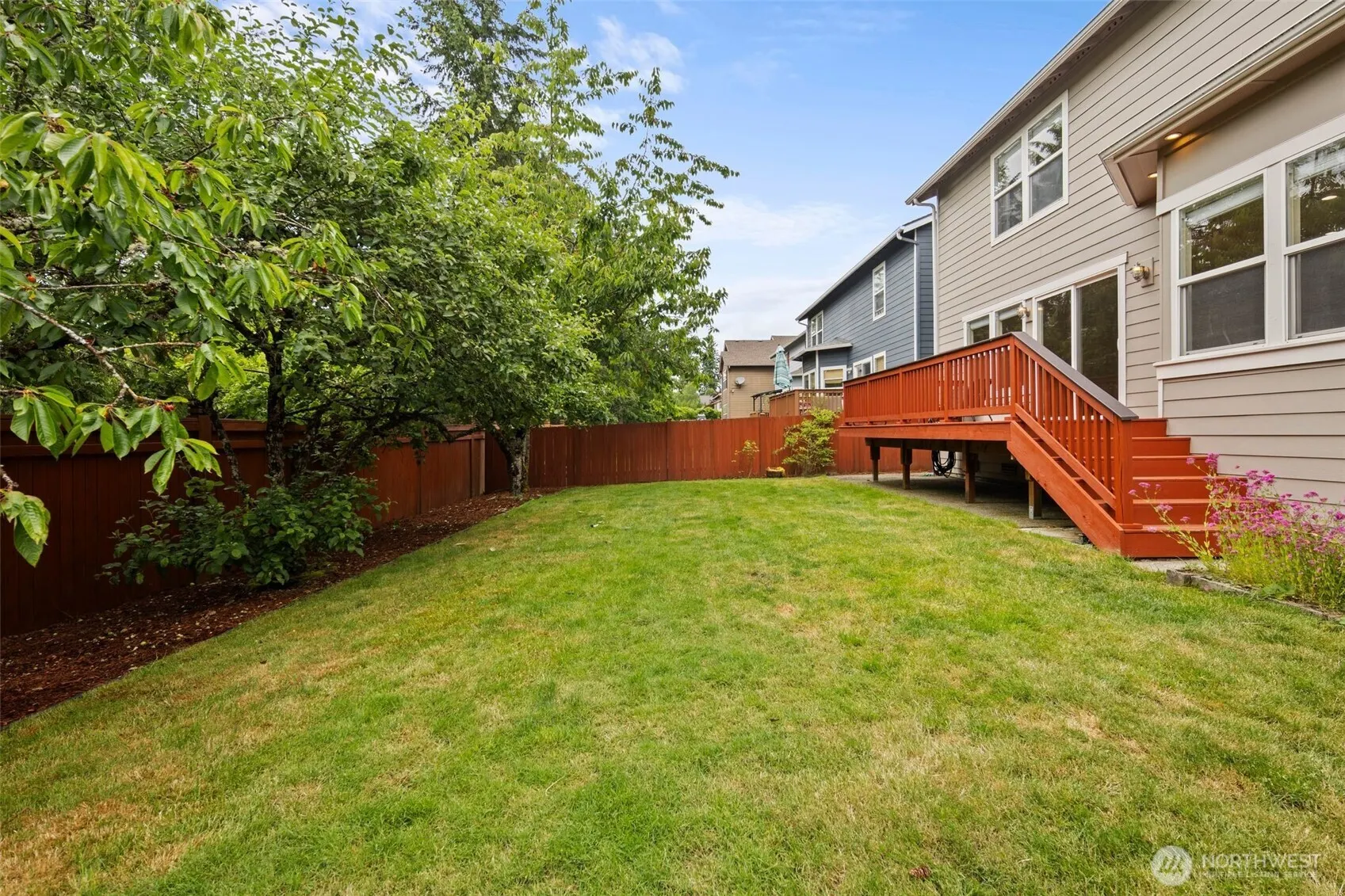 10129 224th Ave NE, Redmond, WA 98053-5839