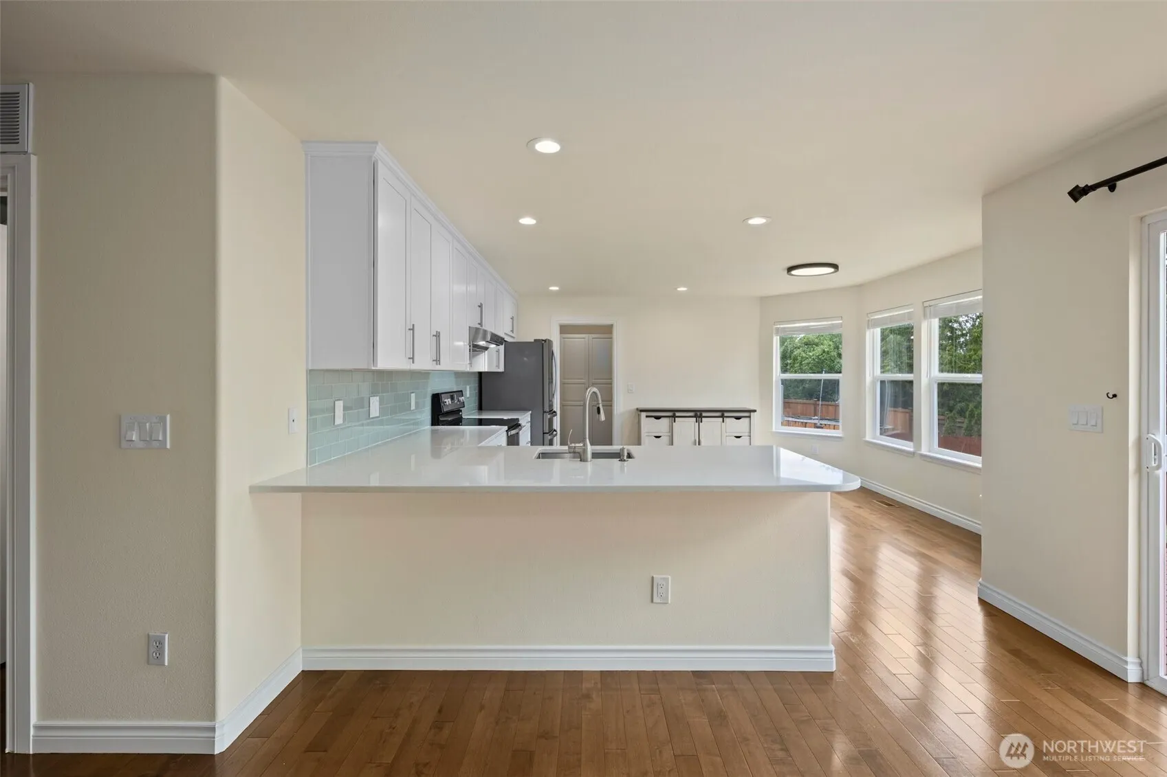 10129 224th Ave NE, Redmond, WA 98053-5839