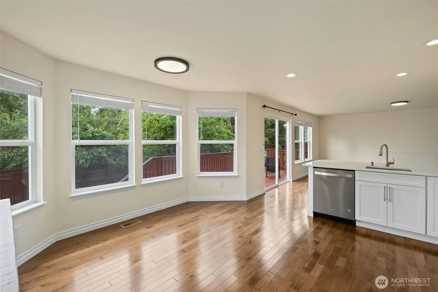 10129 224th Ave NE, Redmond, WA 98053-5839