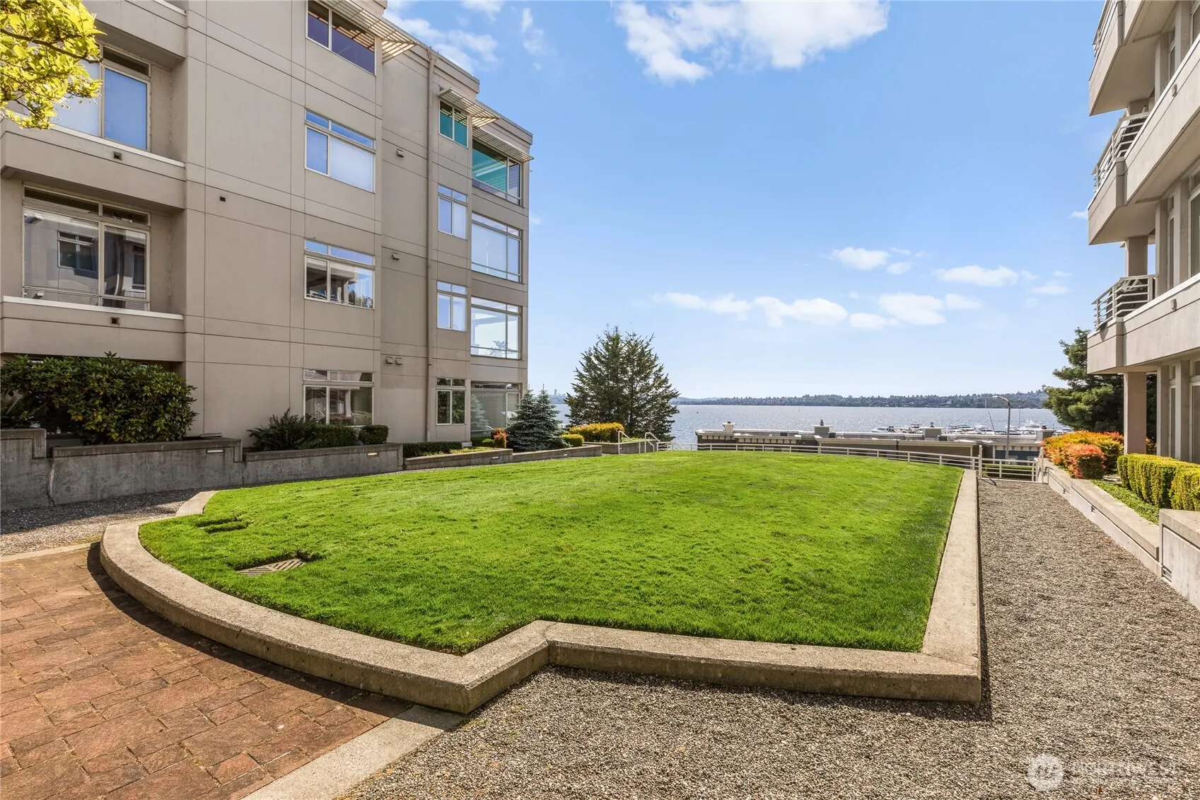 225 2nd Street S #A-1, Kirkland, WA 98033