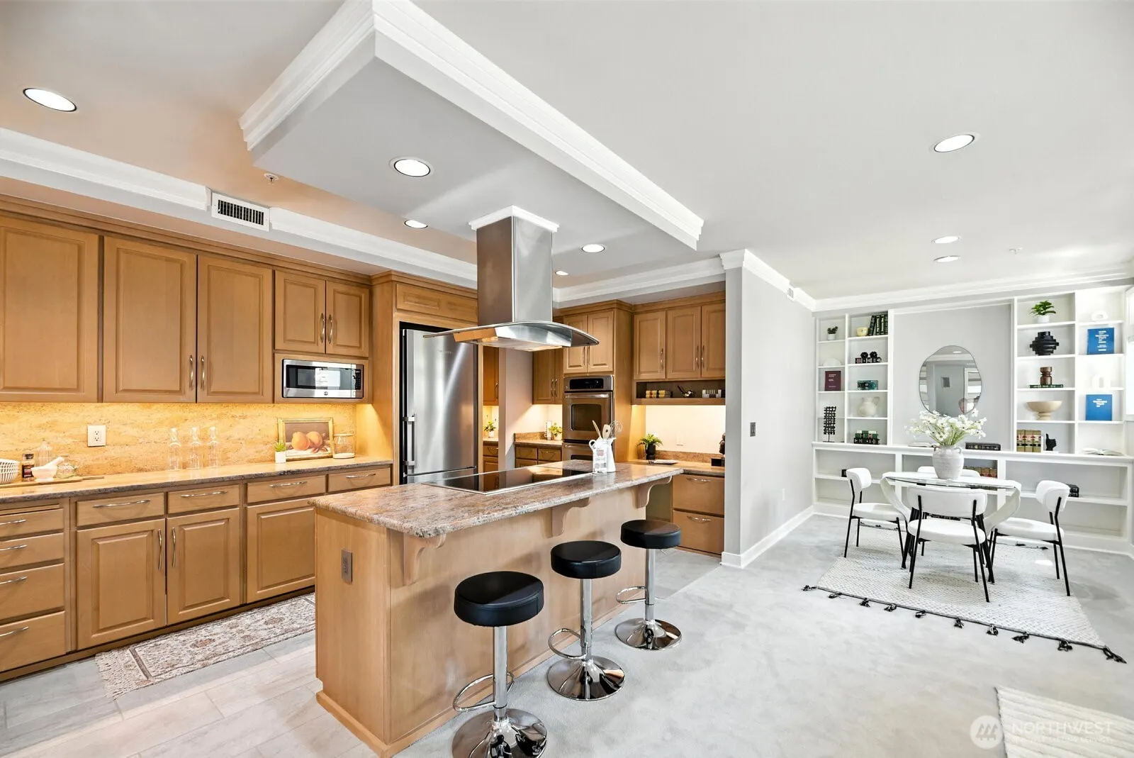 225 2nd Street S #A-1, Kirkland, WA 98033