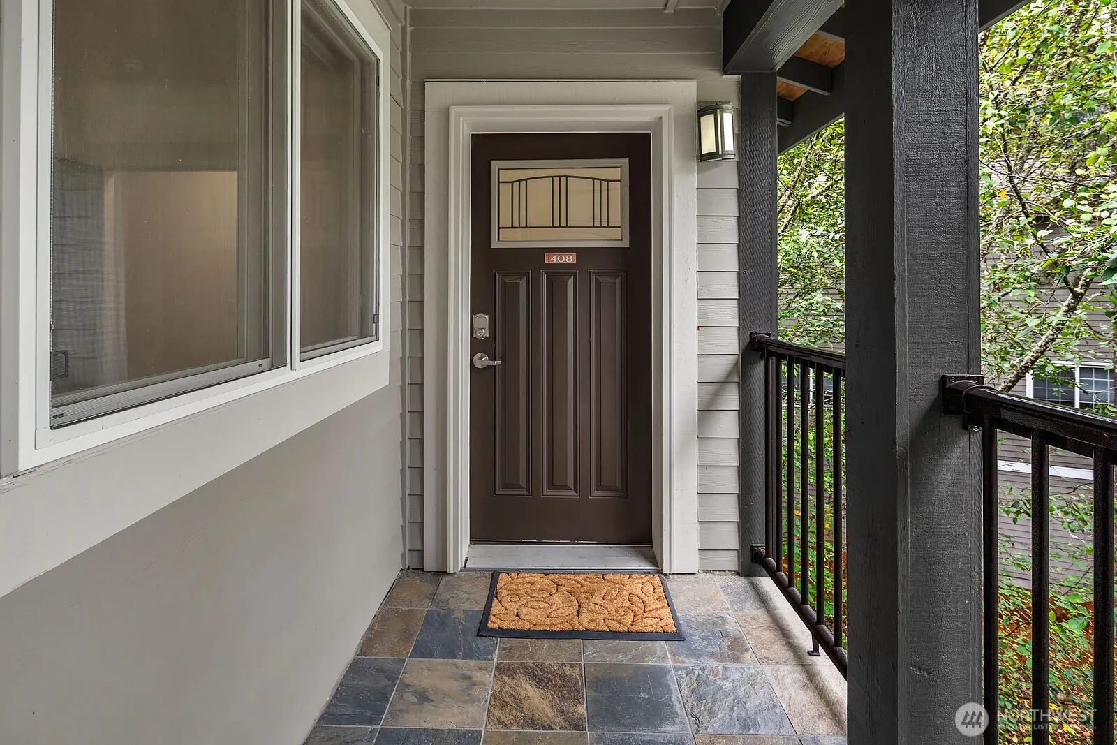 18609 SE Newport Way #408, Issaquah, WA 98027