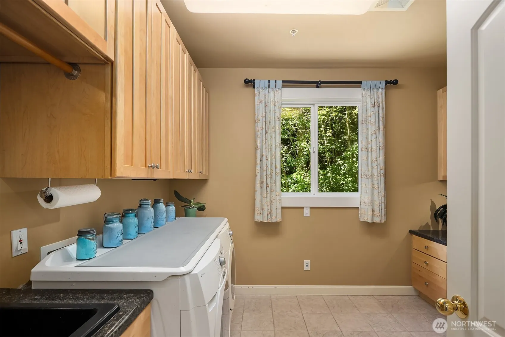 17833 236th Place NE, Woodinville, WA 98077