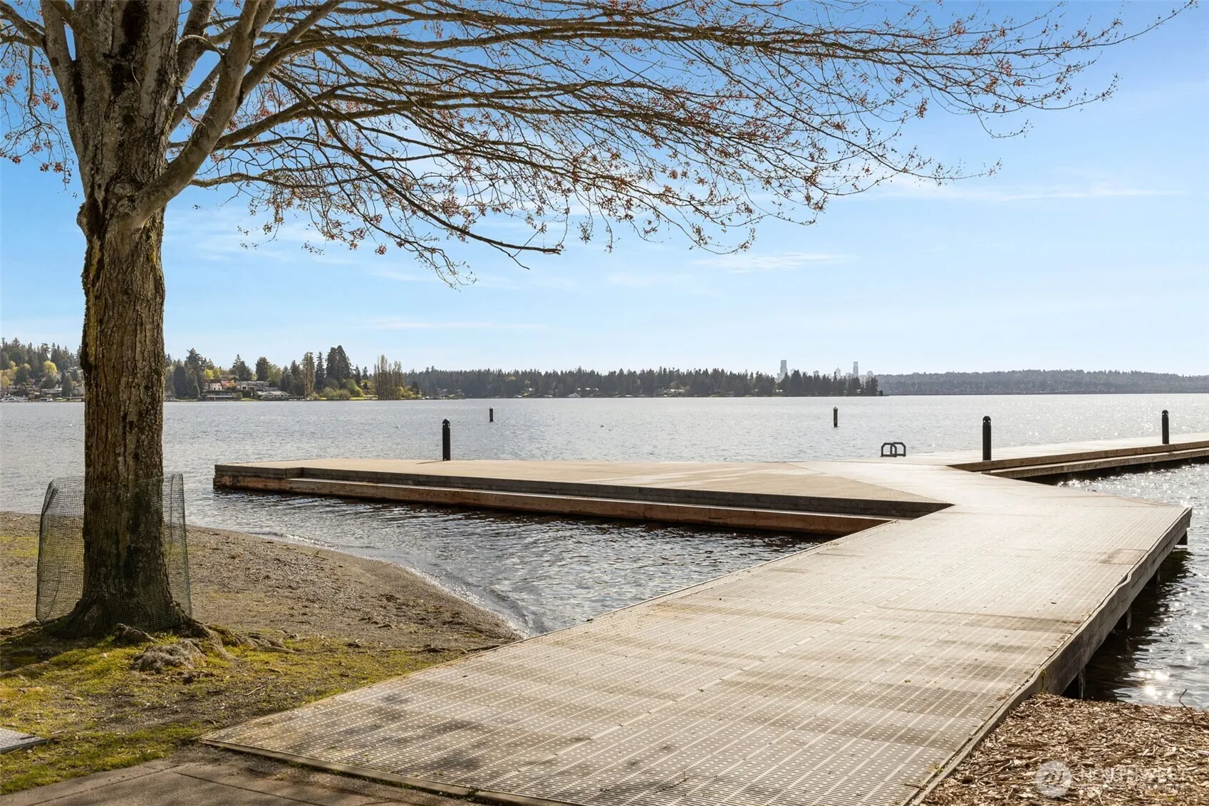 110 B 2nd Street S, Kirkland, WA 98033