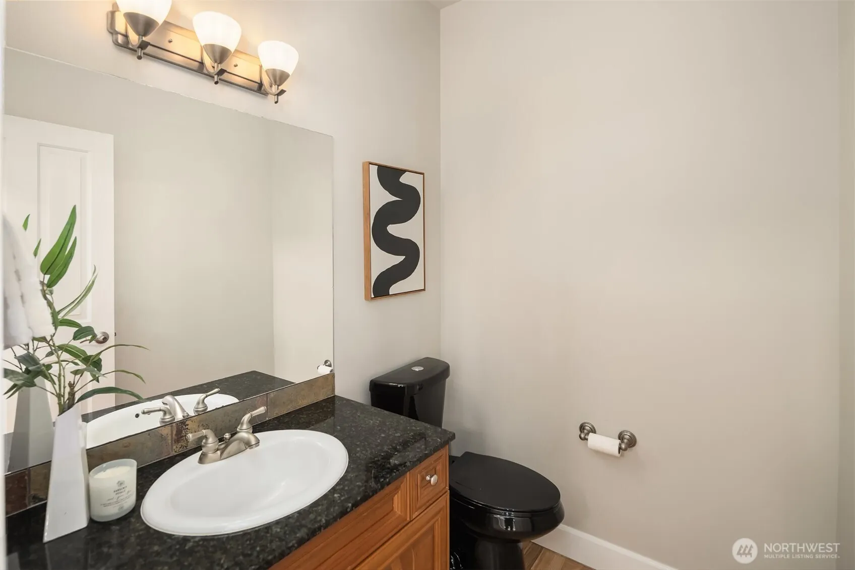 1977 16th Court NE, Issaquah, WA 98029