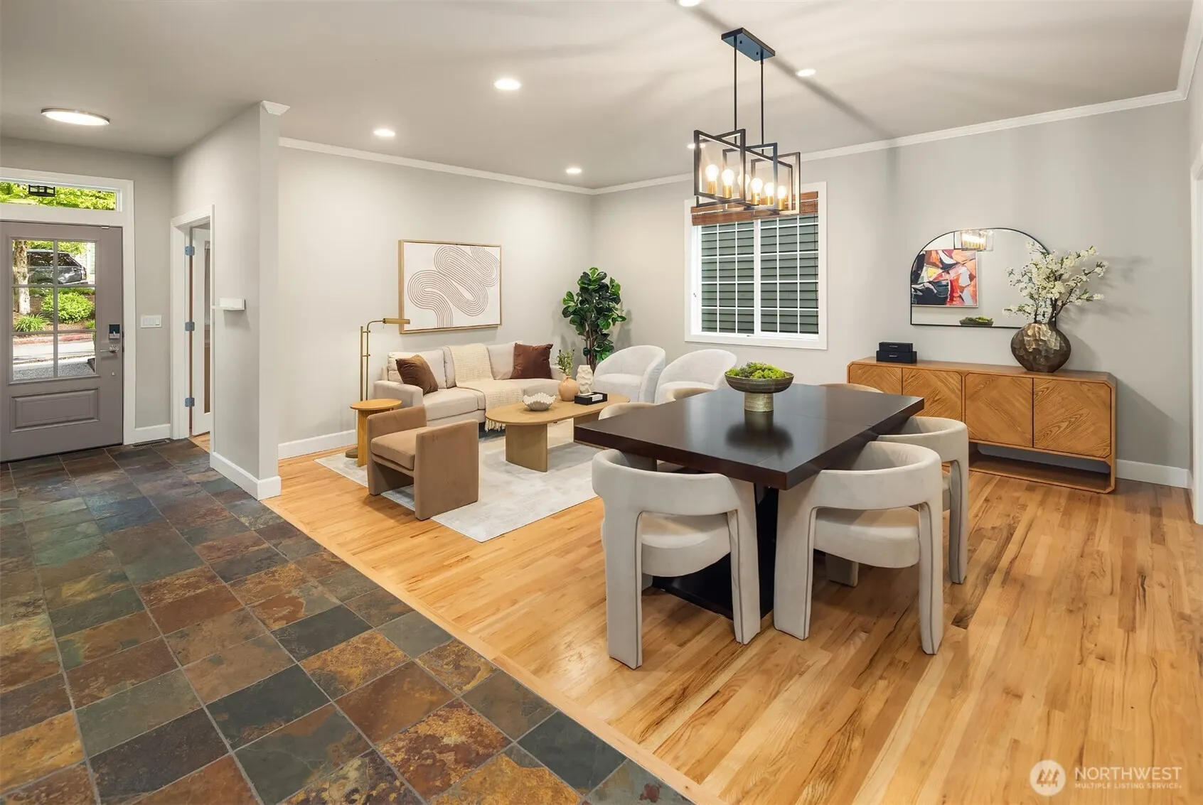 1977 16th Court NE, Issaquah, WA 98029