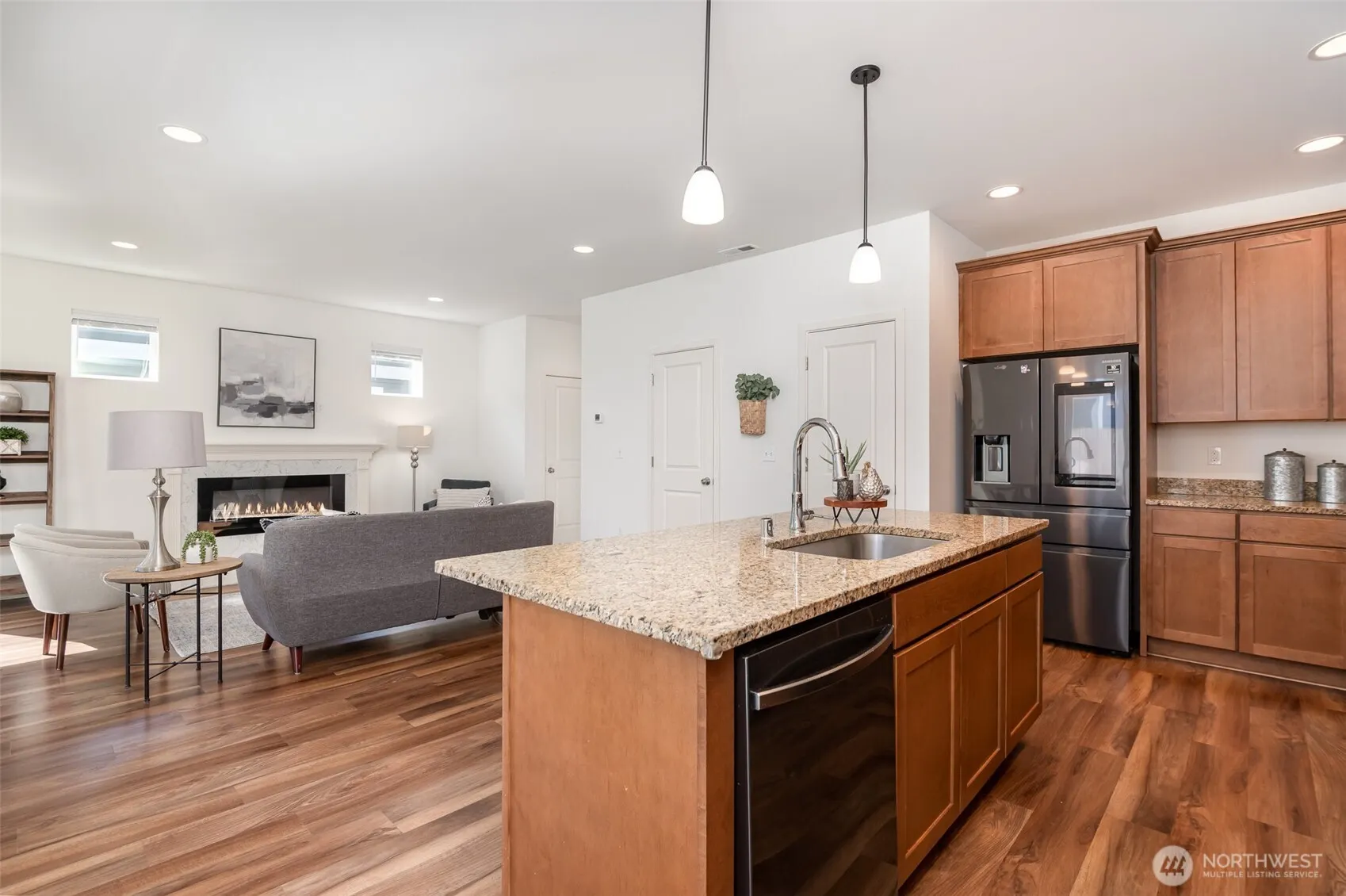 114 160th Place SW, Lynnwood, WA 98087
