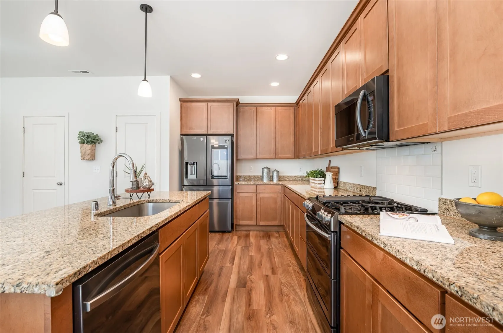 114 160th Place SW, Lynnwood, WA 98087