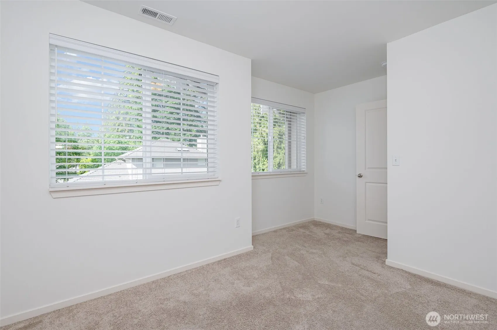114 160th Place SW, Lynnwood, WA 98087