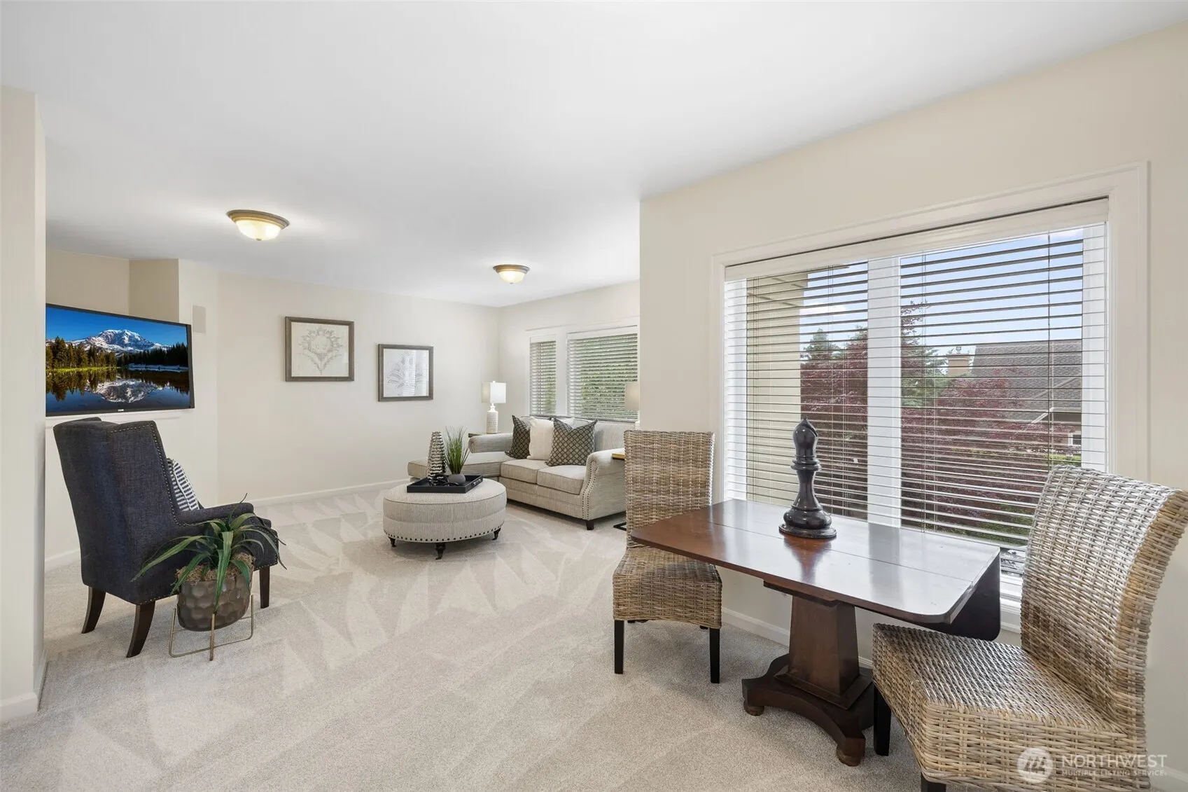 2728 206th Terrace NE, Sammamish, WA 98074