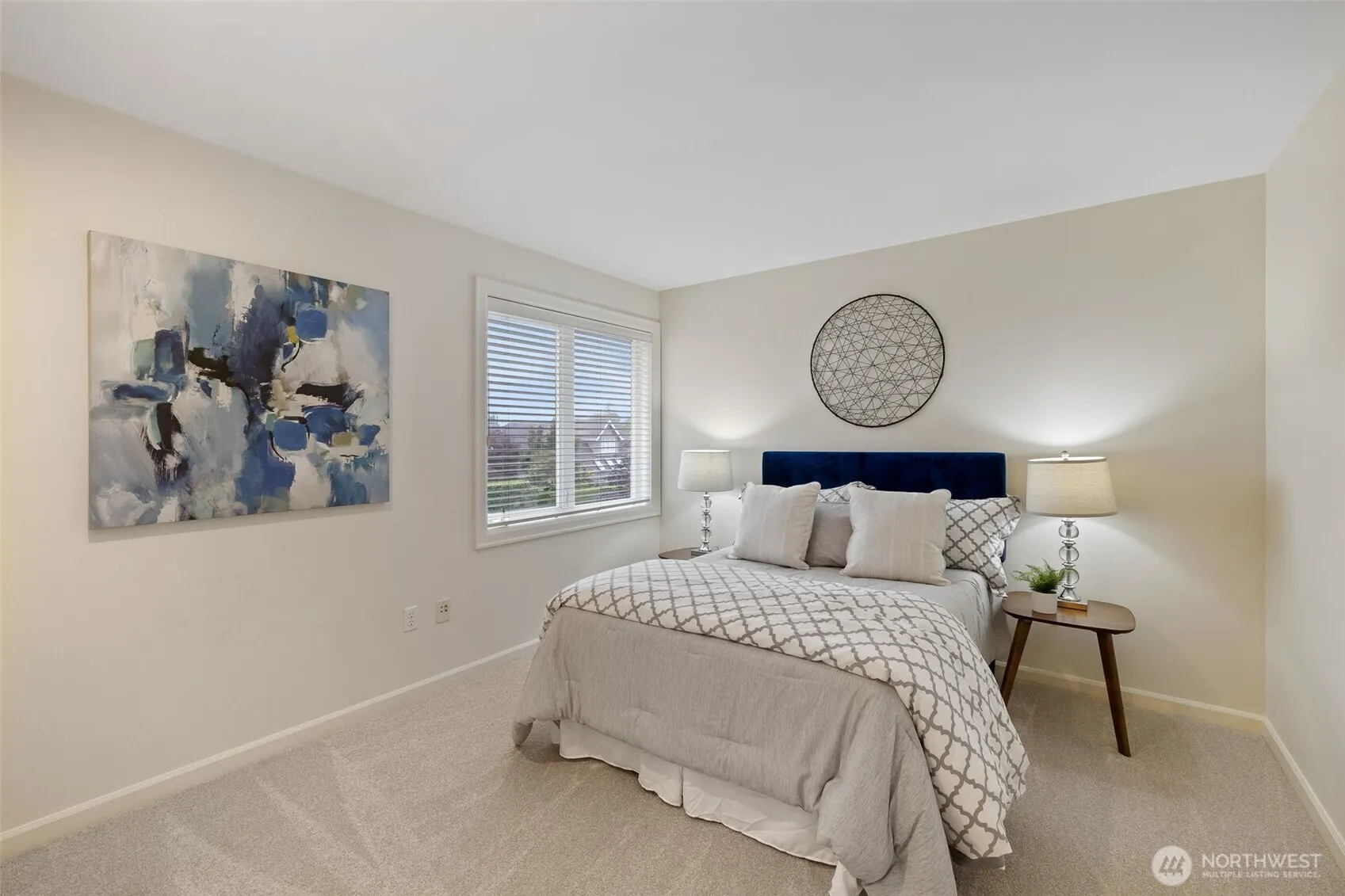 2728 206th Terrace NE, Sammamish, WA 98074