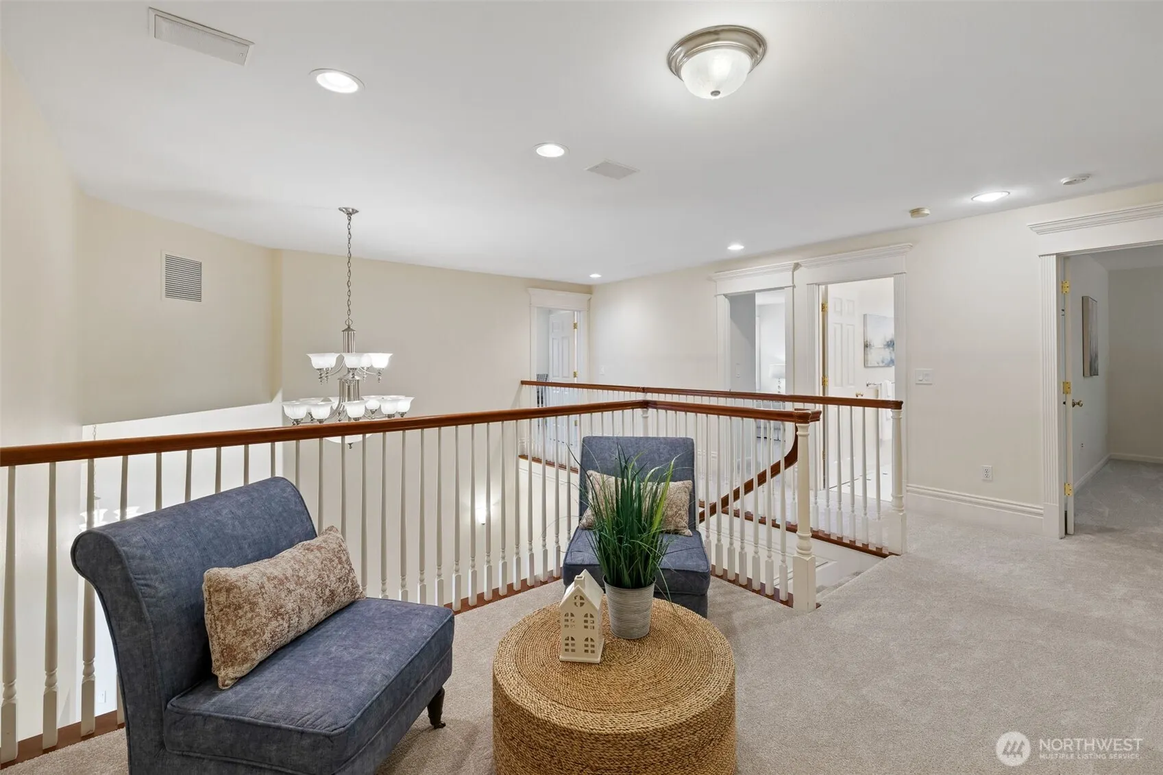 2728 206th Terrace NE, Sammamish, WA 98074