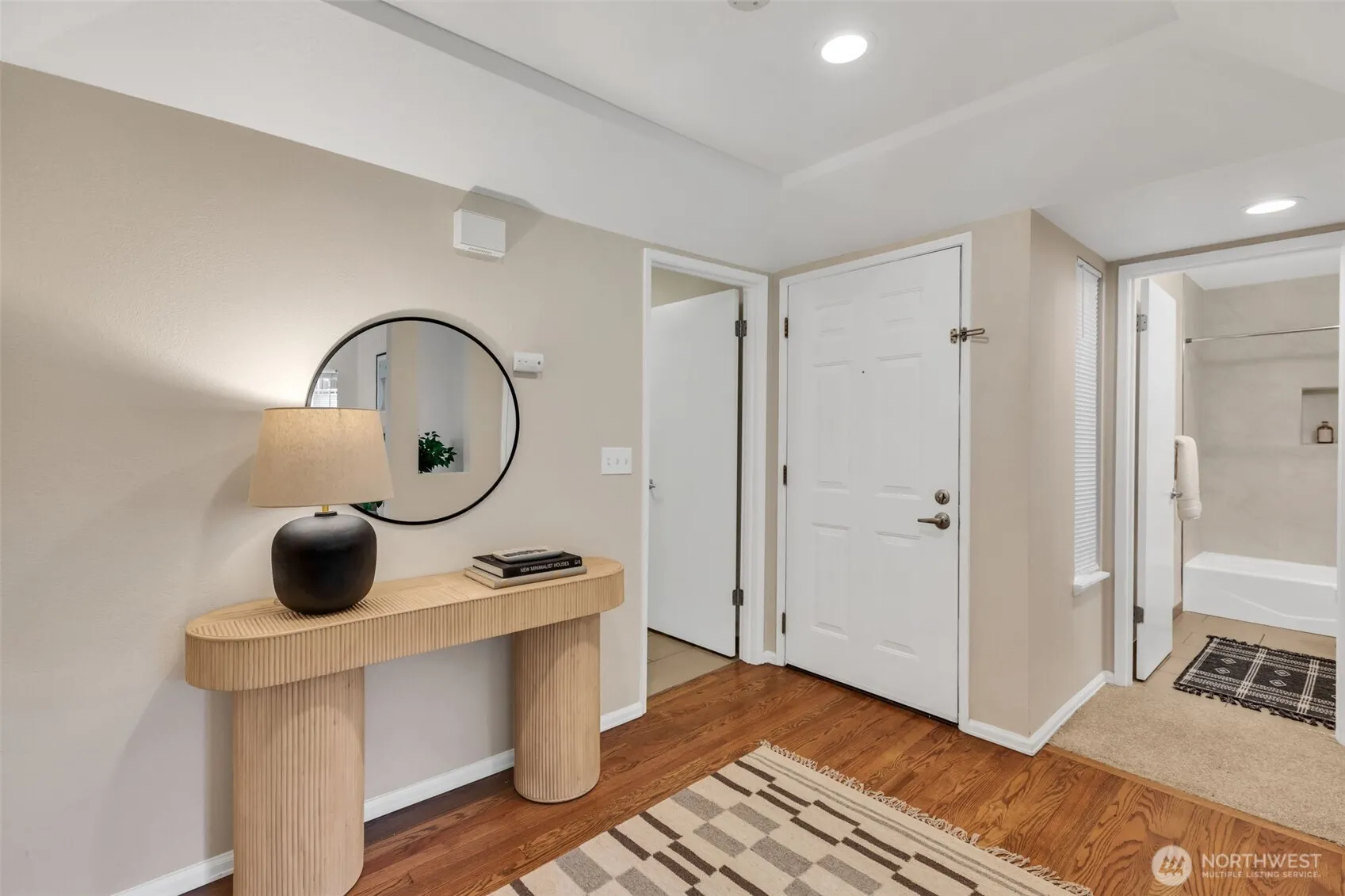 9009 Avondale Road NE #D107, Redmond, WA 98052