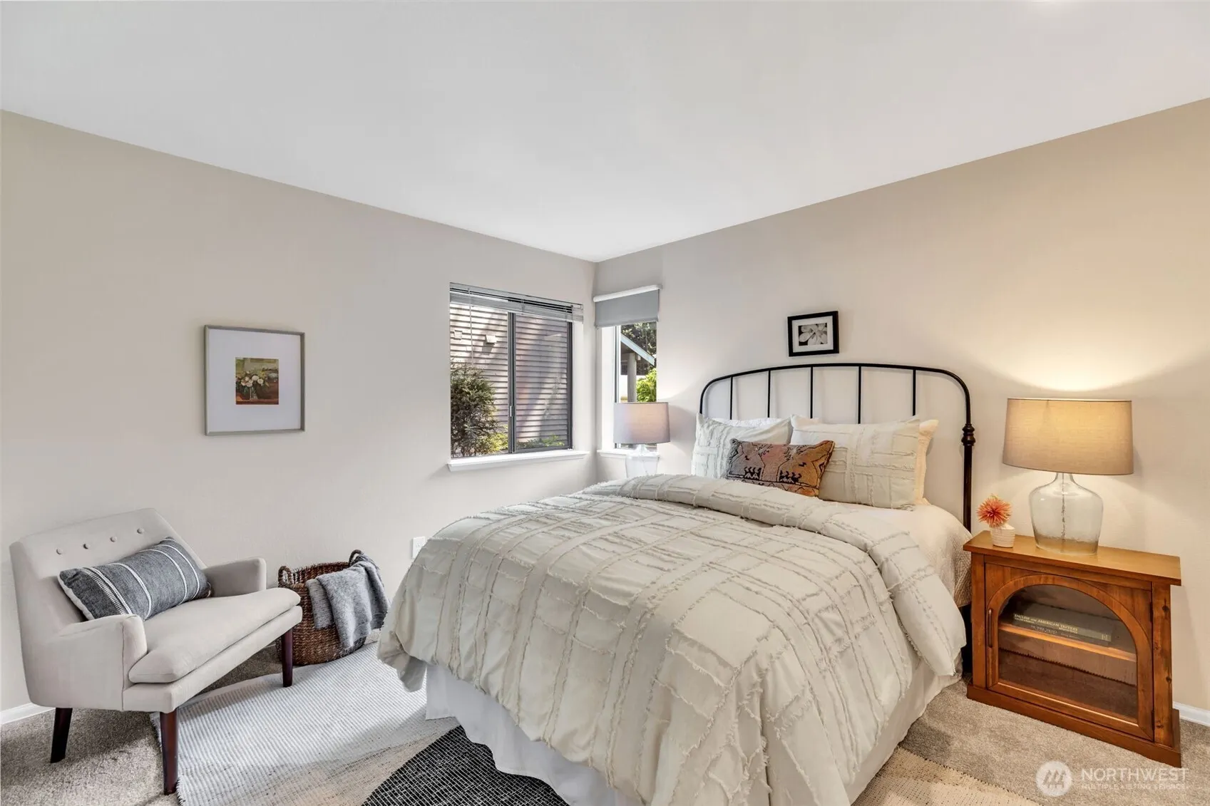 9009 Avondale Road NE #D107, Redmond, WA 98052