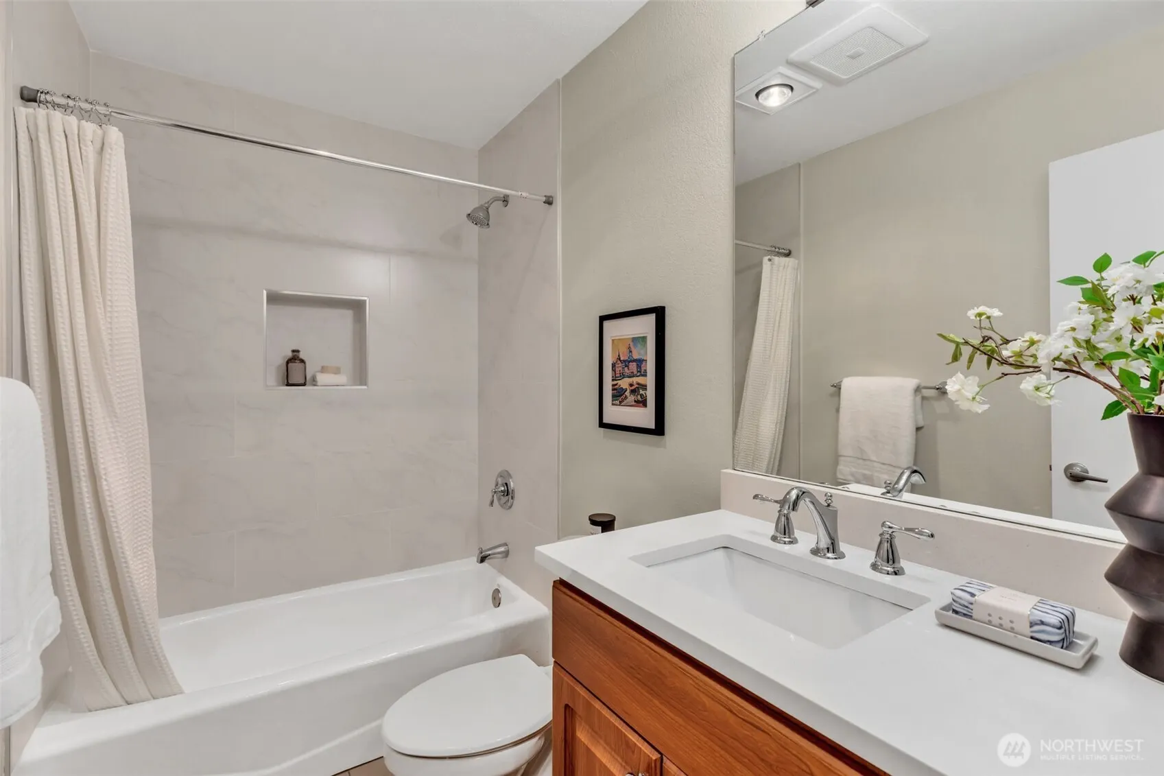 9009 Avondale Road NE #D107, Redmond, WA 98052