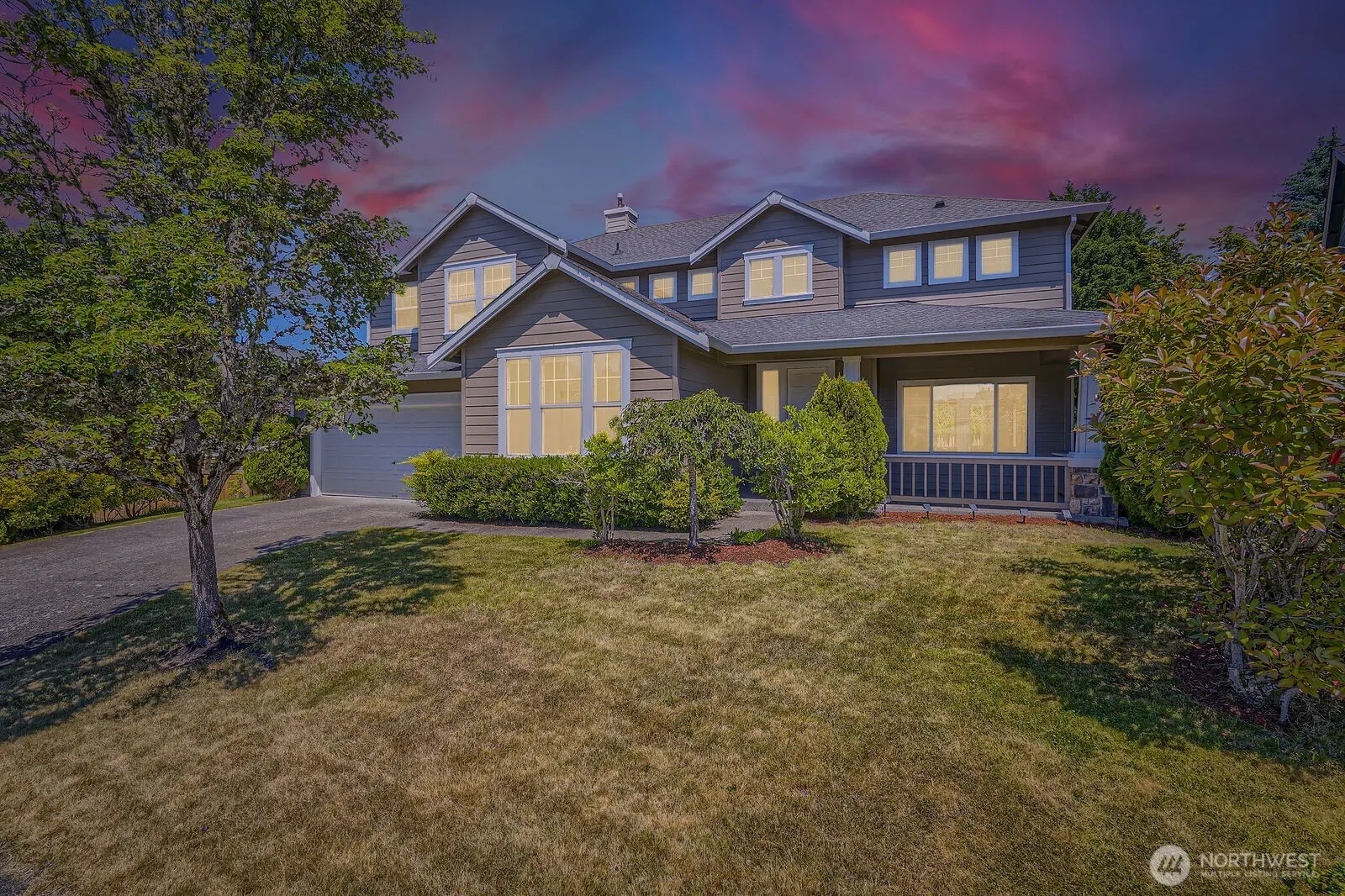 24036 SE 10th Court , Sammamish, WA 98075