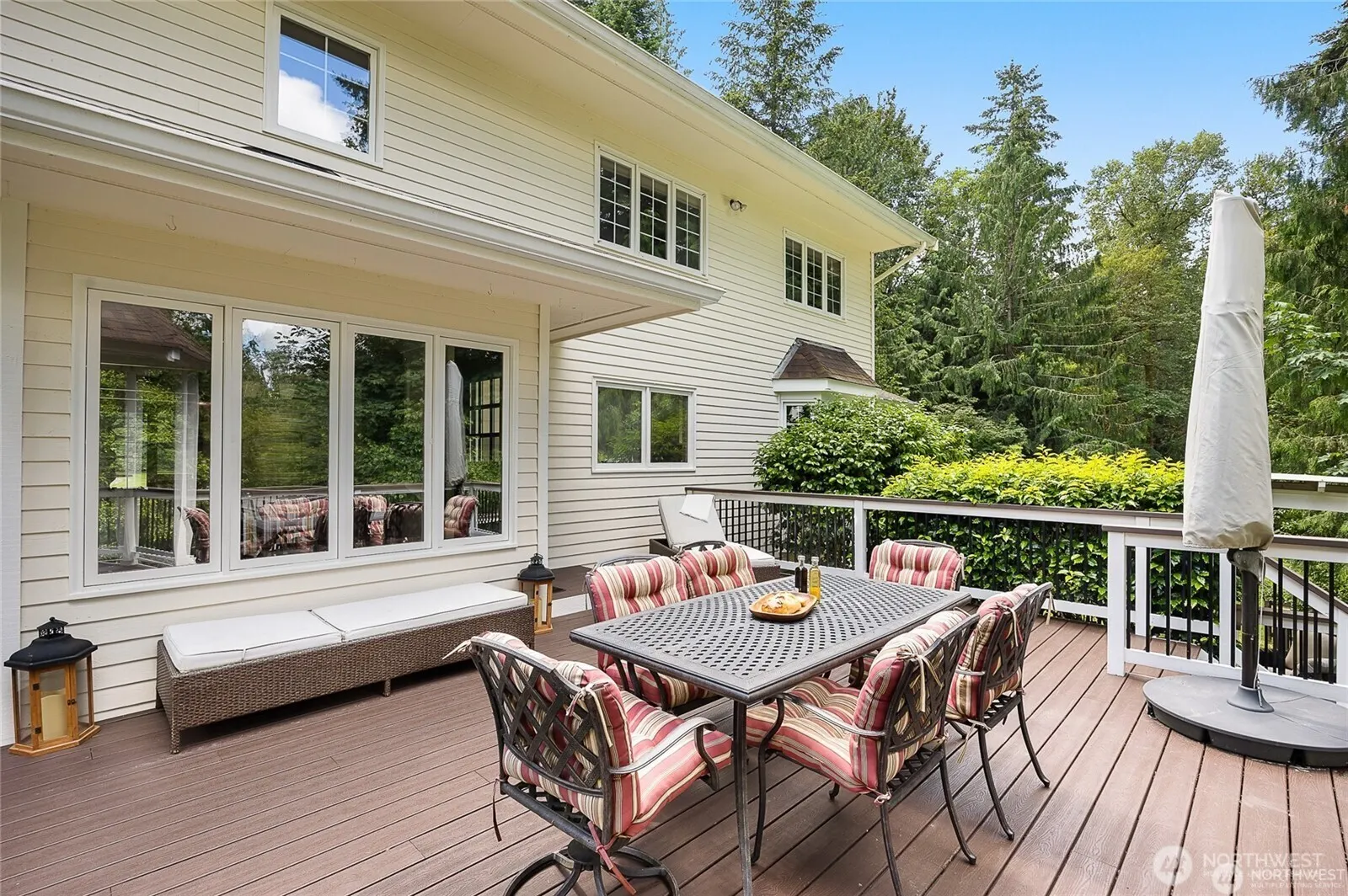 12925 206th Avenue NE, Woodinville, WA 98077