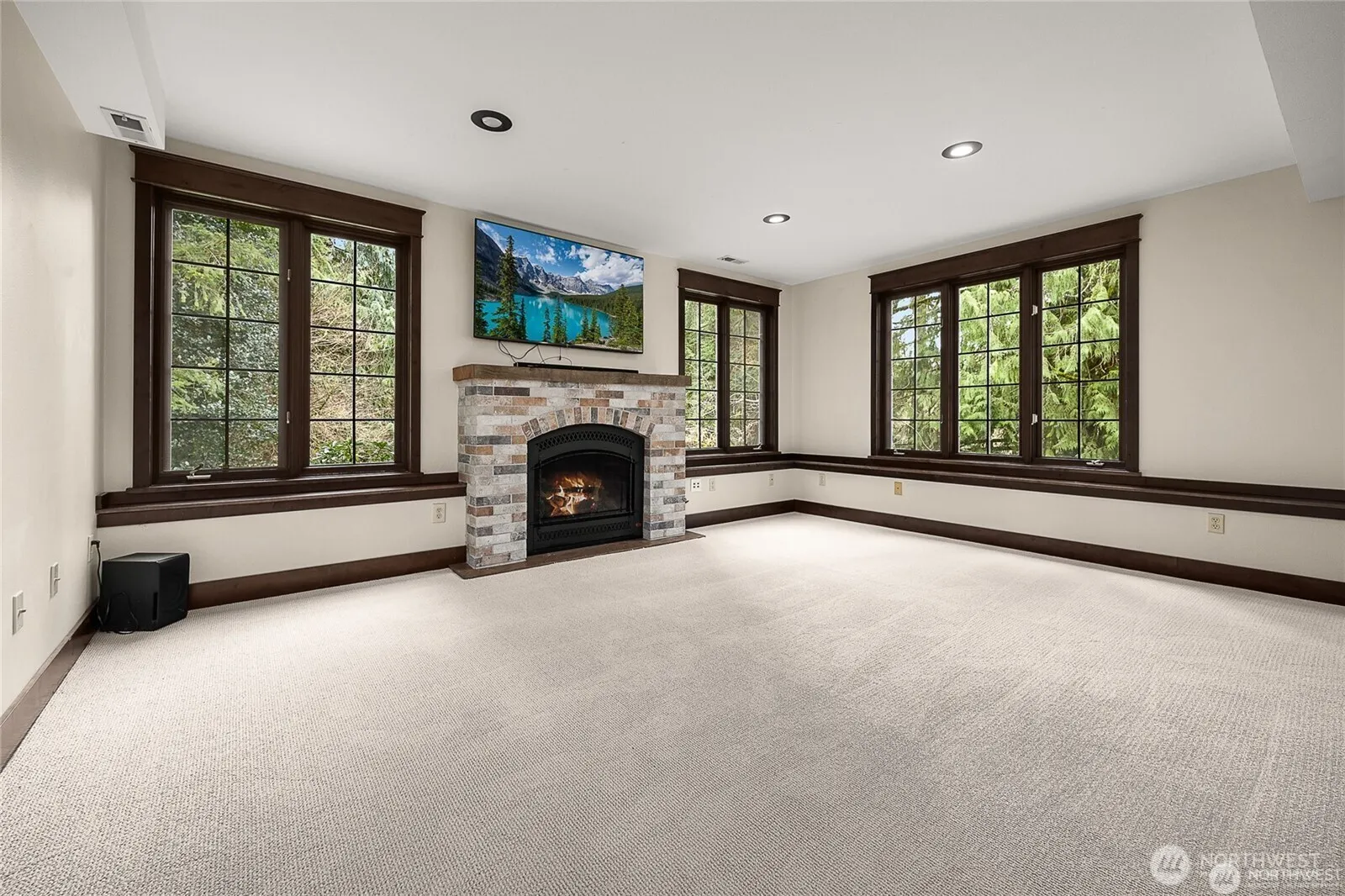 12925 206th Avenue NE, Woodinville, WA 98077