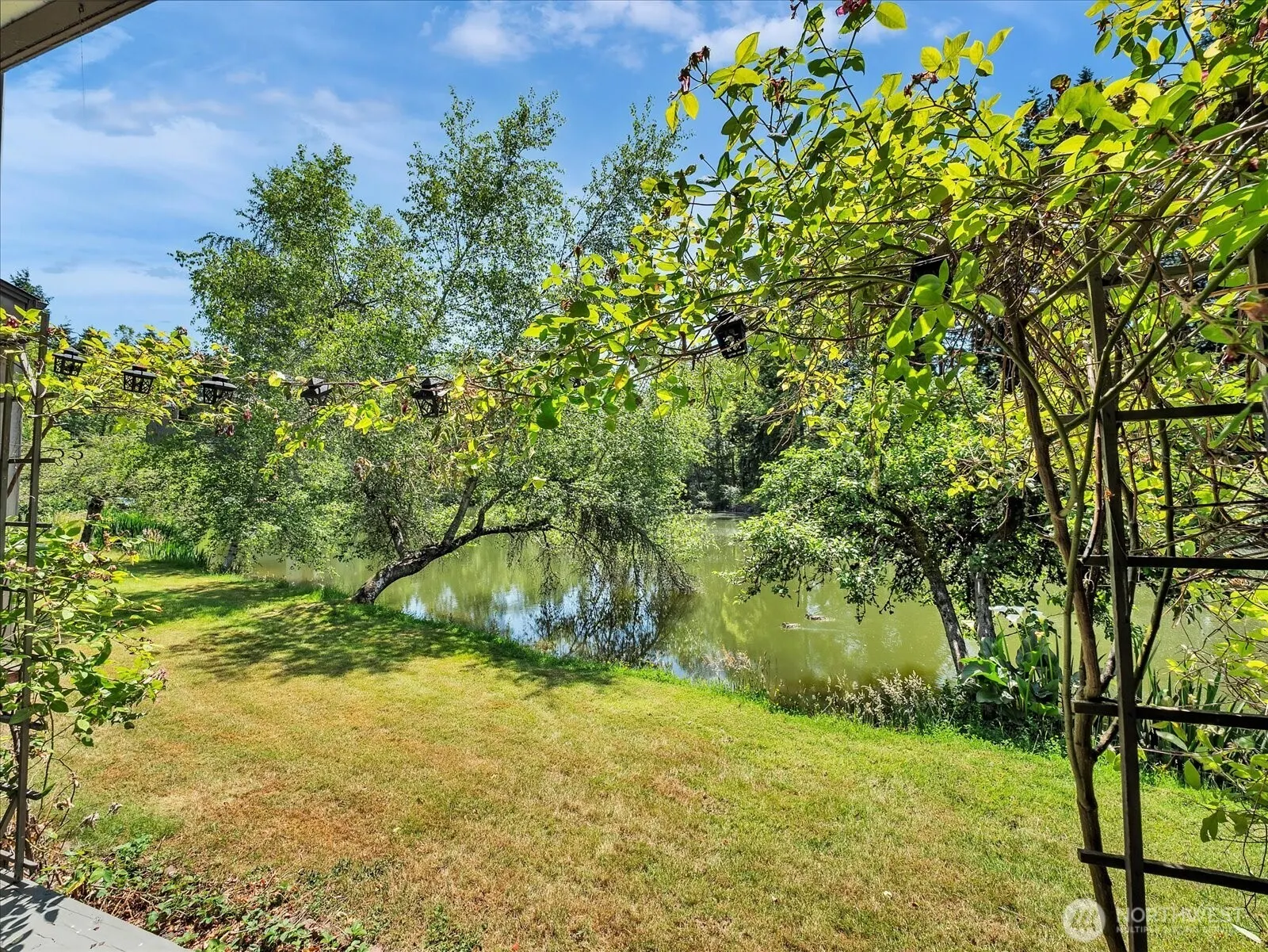13893 NE 69th St #689, Redmond, WA 98052