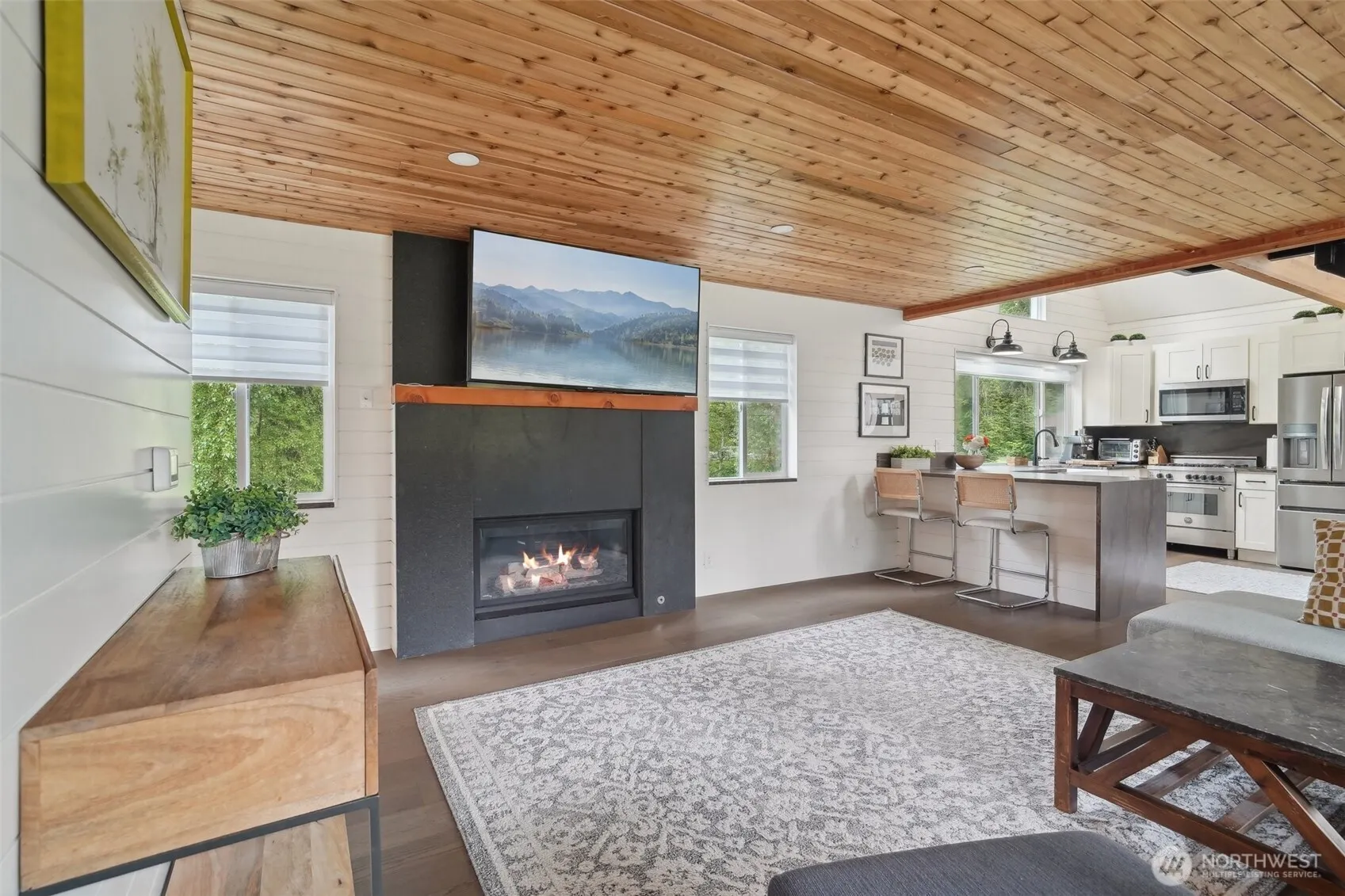 18725 NE 128th Way , Redmond, WA 98052