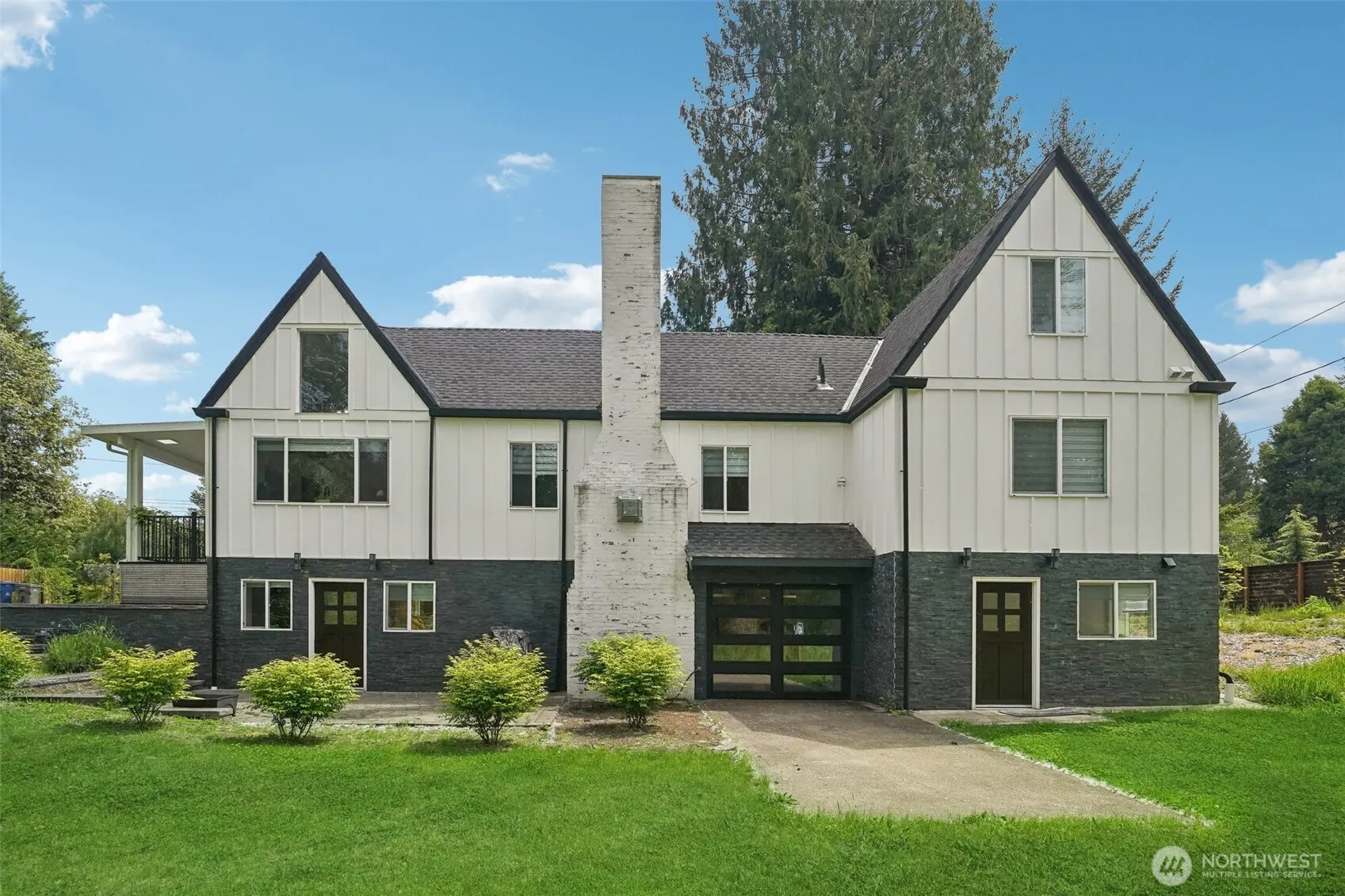 18725 NE 128th Way , Redmond, WA 98052