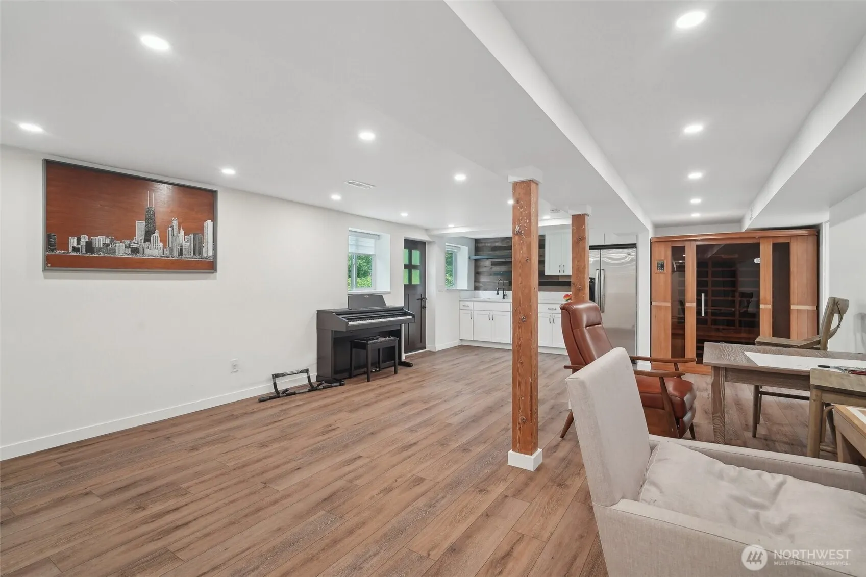 18725 NE 128th Way , Redmond, WA 98052