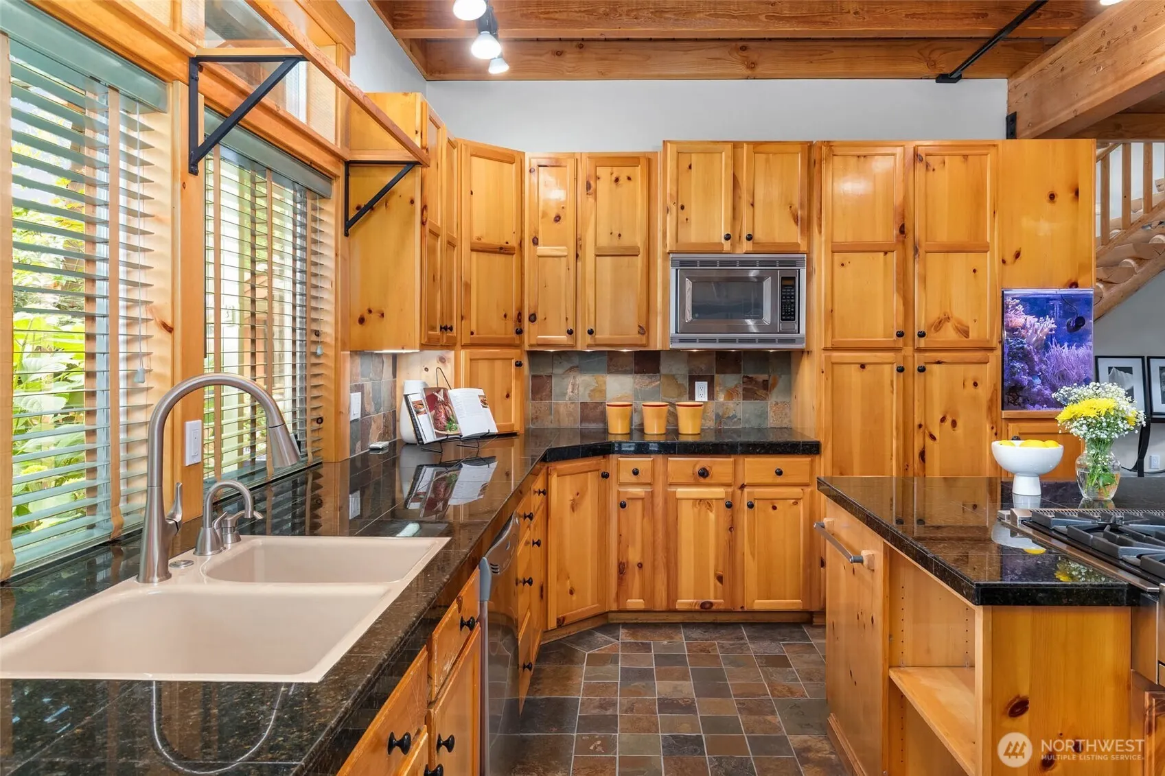 16375 NE 44th Court , Redmond, WA 98052