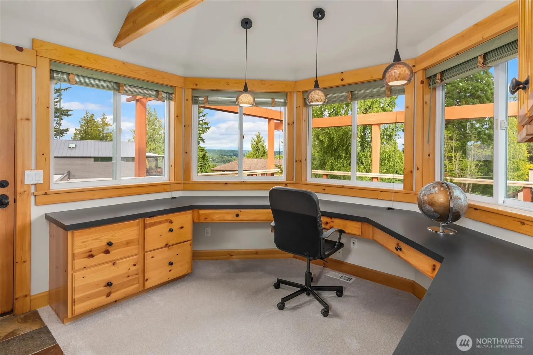 16375 NE 44th Court , Redmond, WA 98052