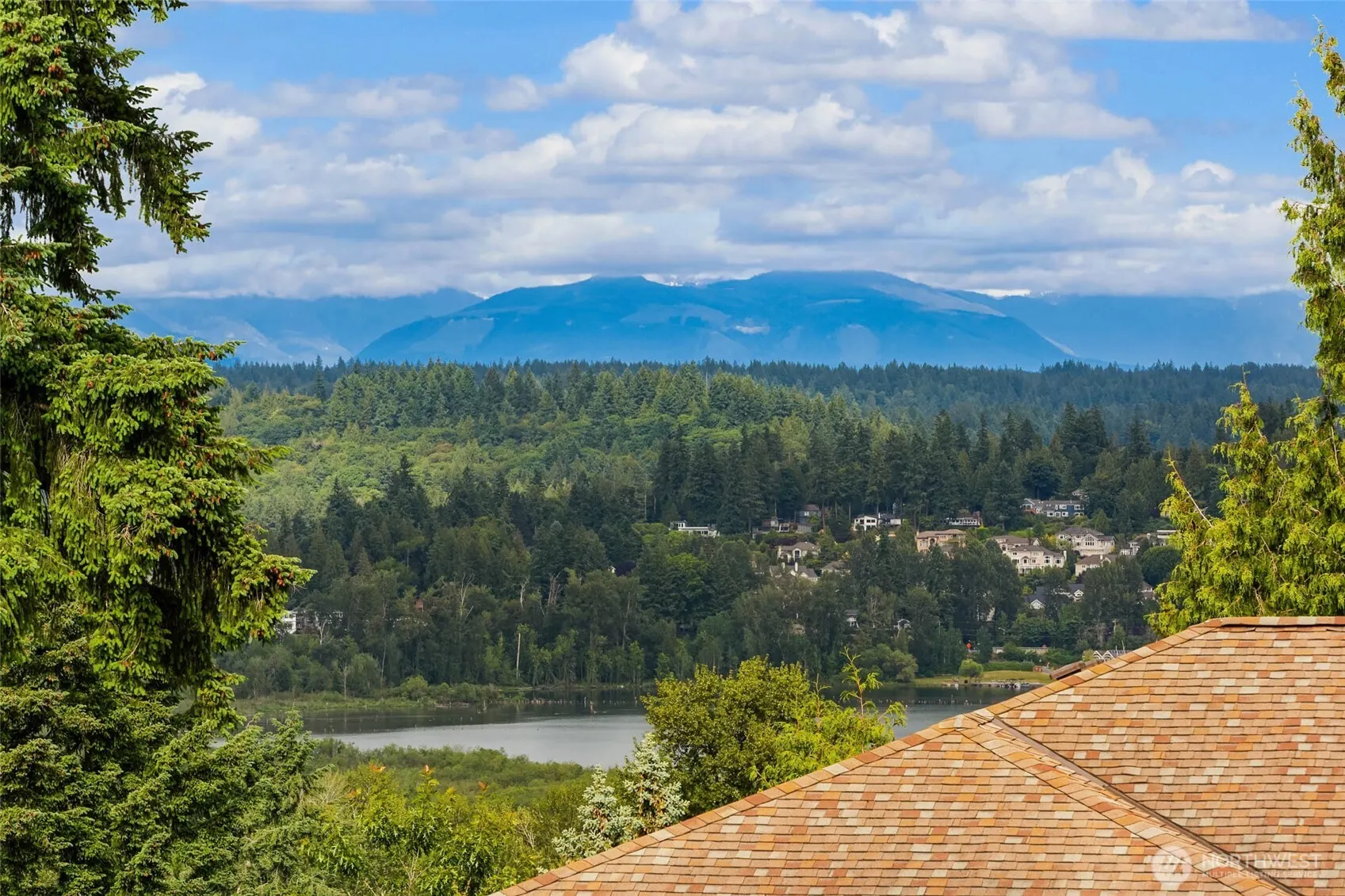 16375 NE 44th Court , Redmond, WA 98052