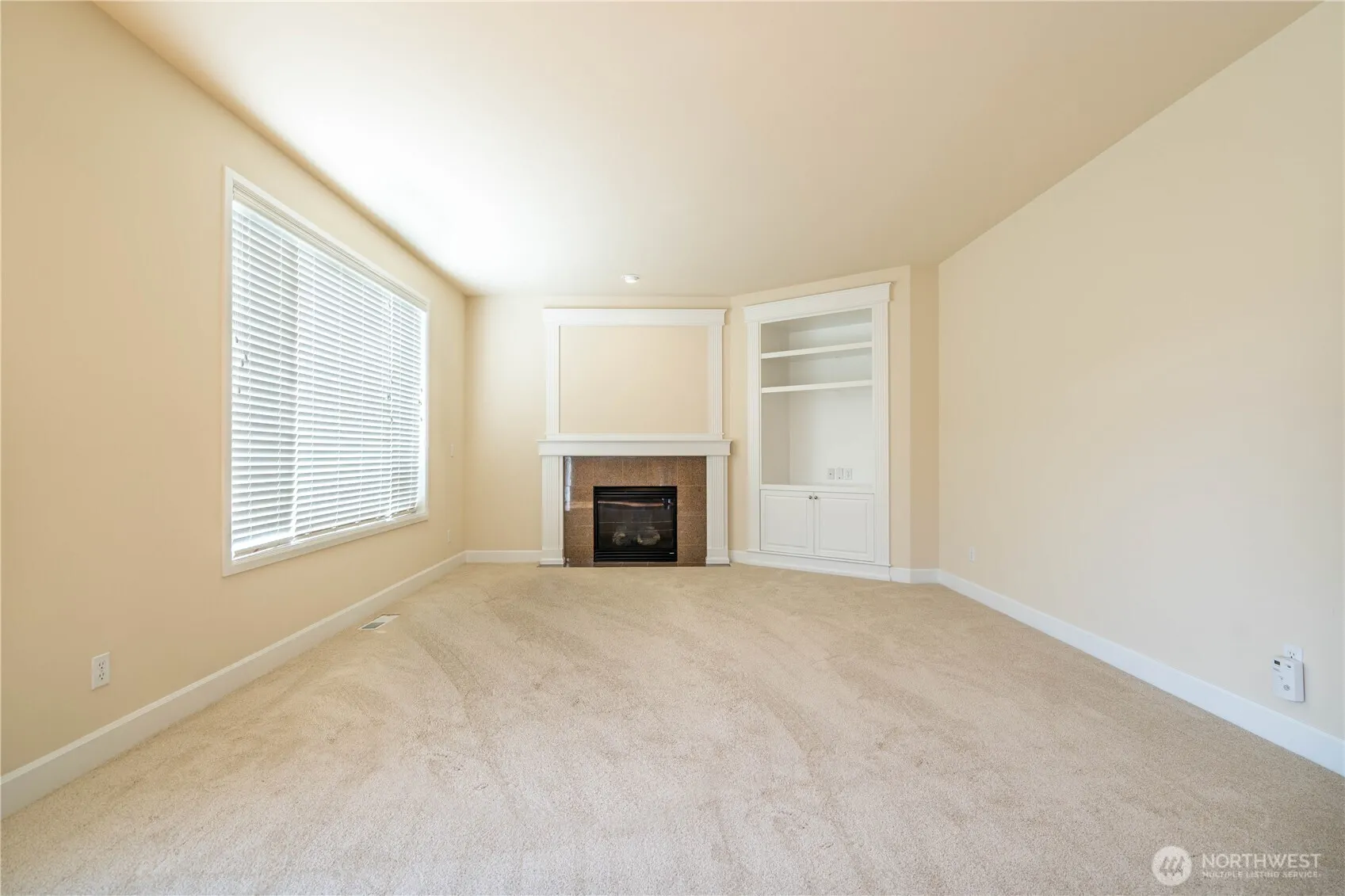 23829 SE 2nd Place , Sammamish, WA 98074