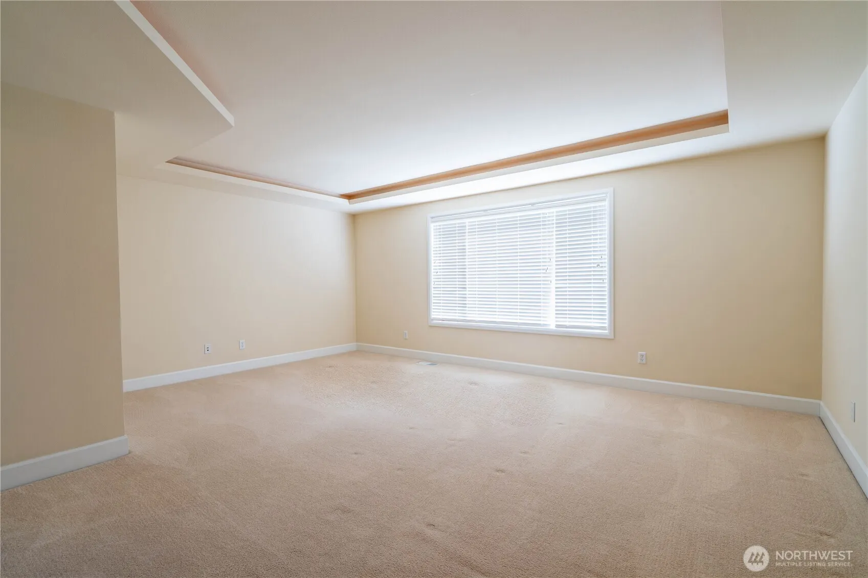 23829 SE 2nd Place , Sammamish, WA 98074