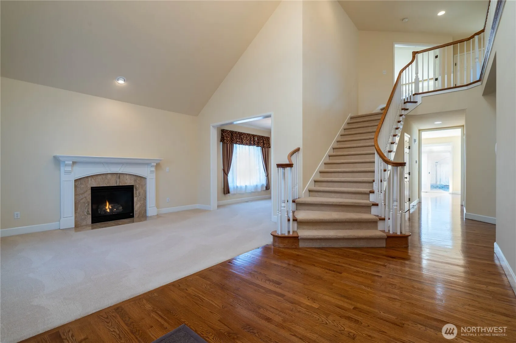 23829 SE 2nd Place , Sammamish, WA 98074