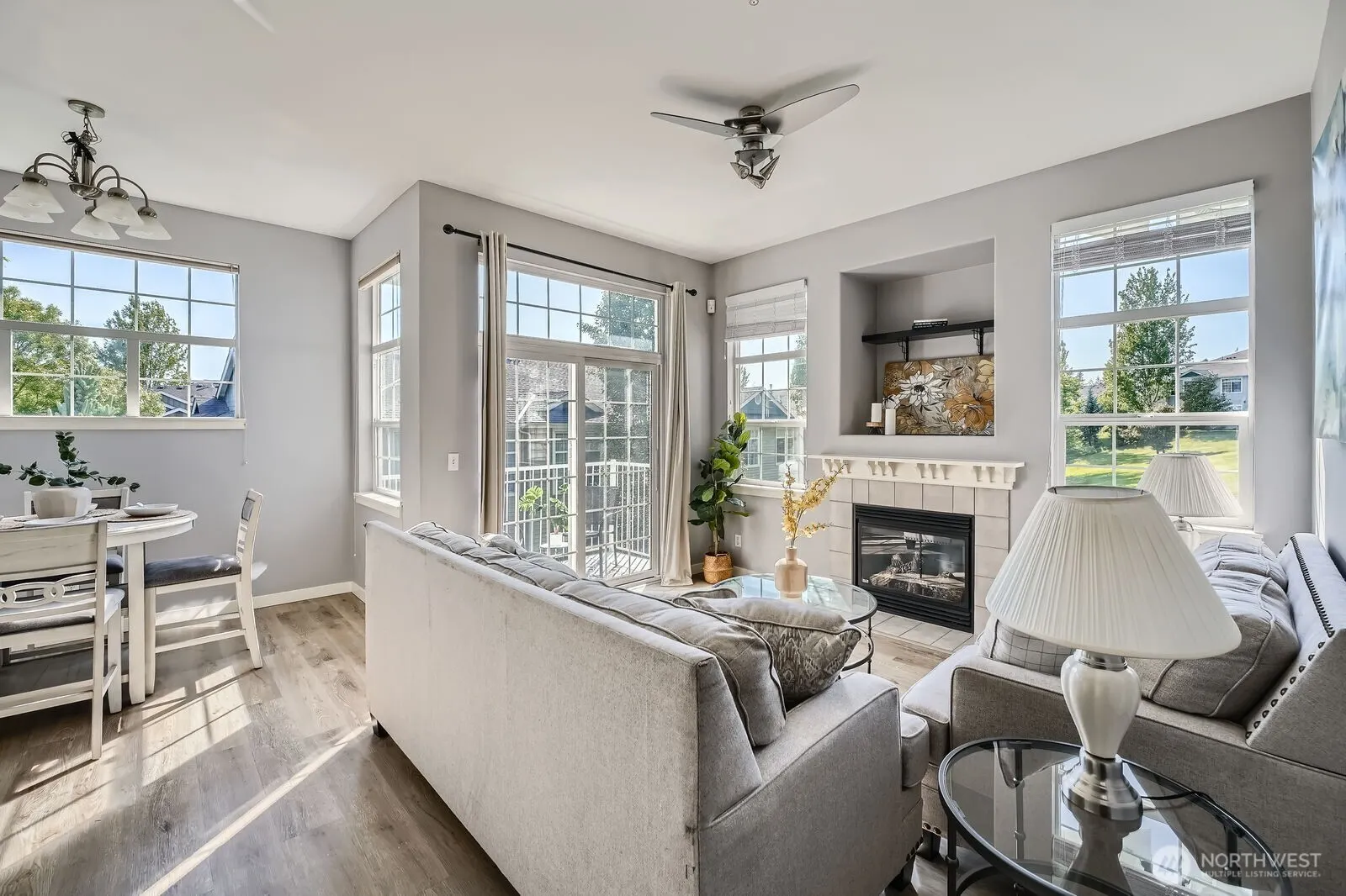 1855 Trossachs Boulevard SE #1404, Sammamish, WA 98075