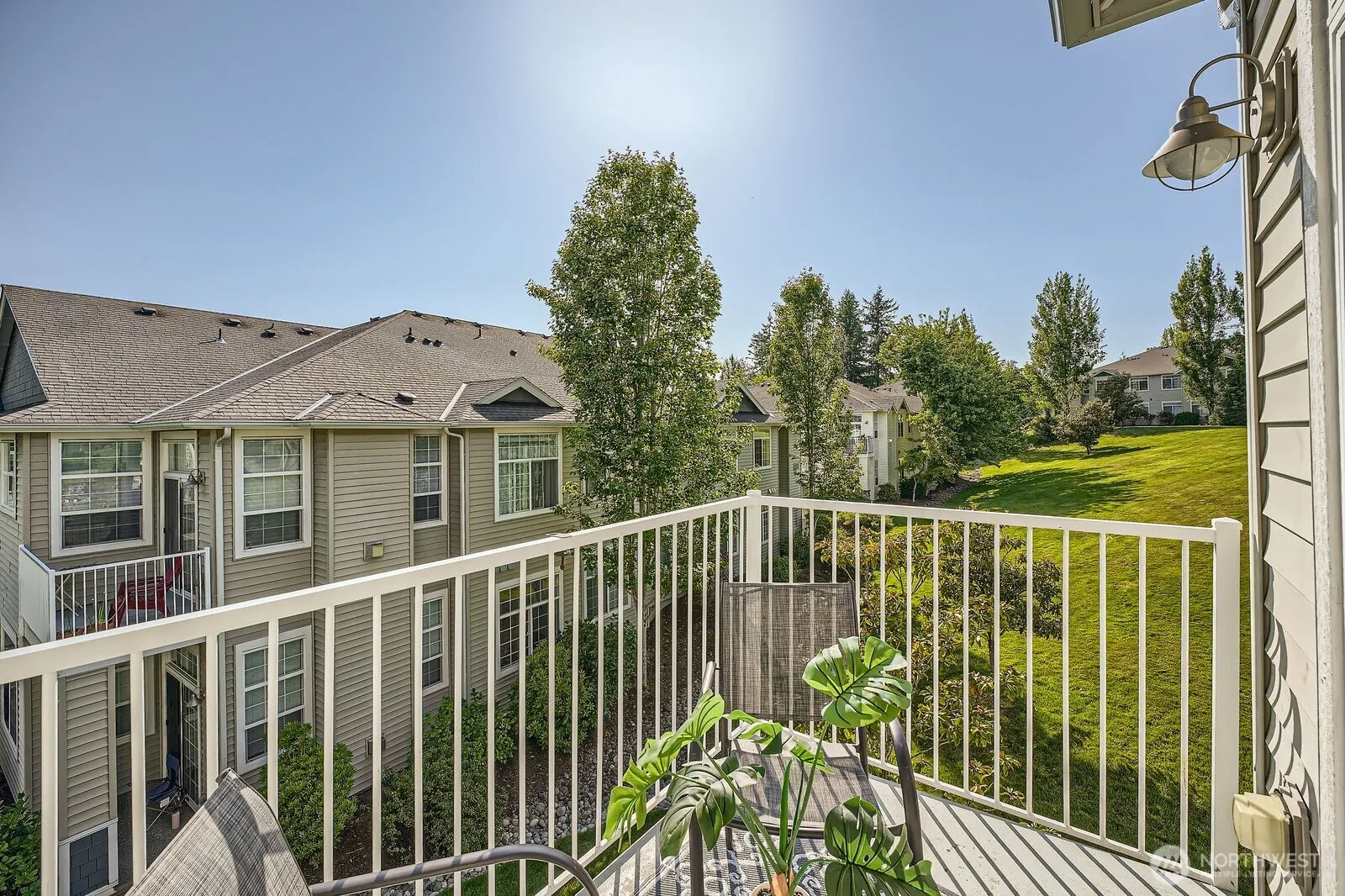 1855 Trossachs Boulevard SE #1404, Sammamish, WA 98075