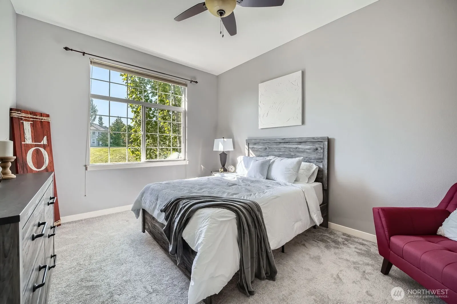 1855 Trossachs Boulevard SE #1404, Sammamish, WA 98075