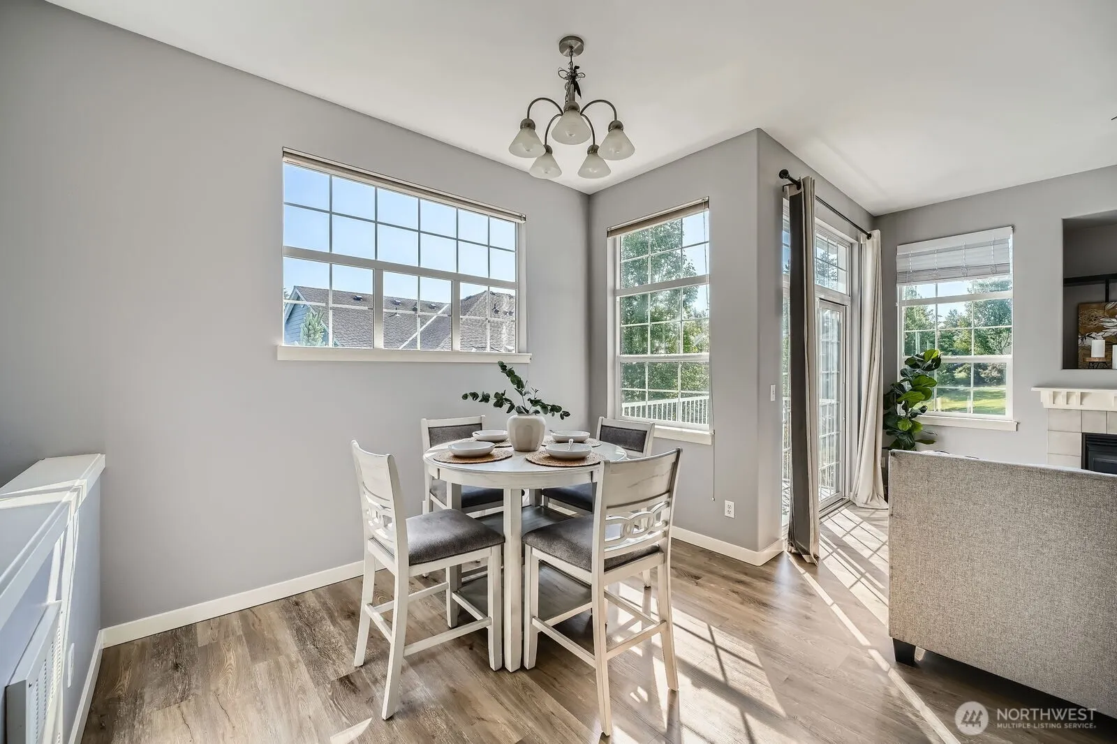 1855 Trossachs Boulevard SE #1404, Sammamish, WA 98075
