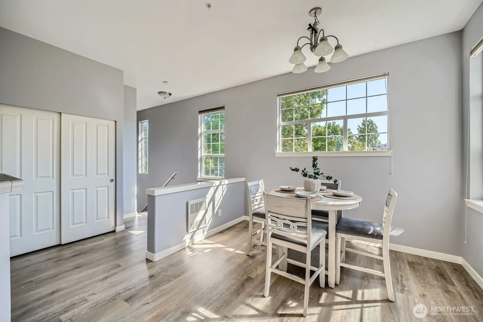 1855 Trossachs Boulevard SE #1404, Sammamish, WA 98075