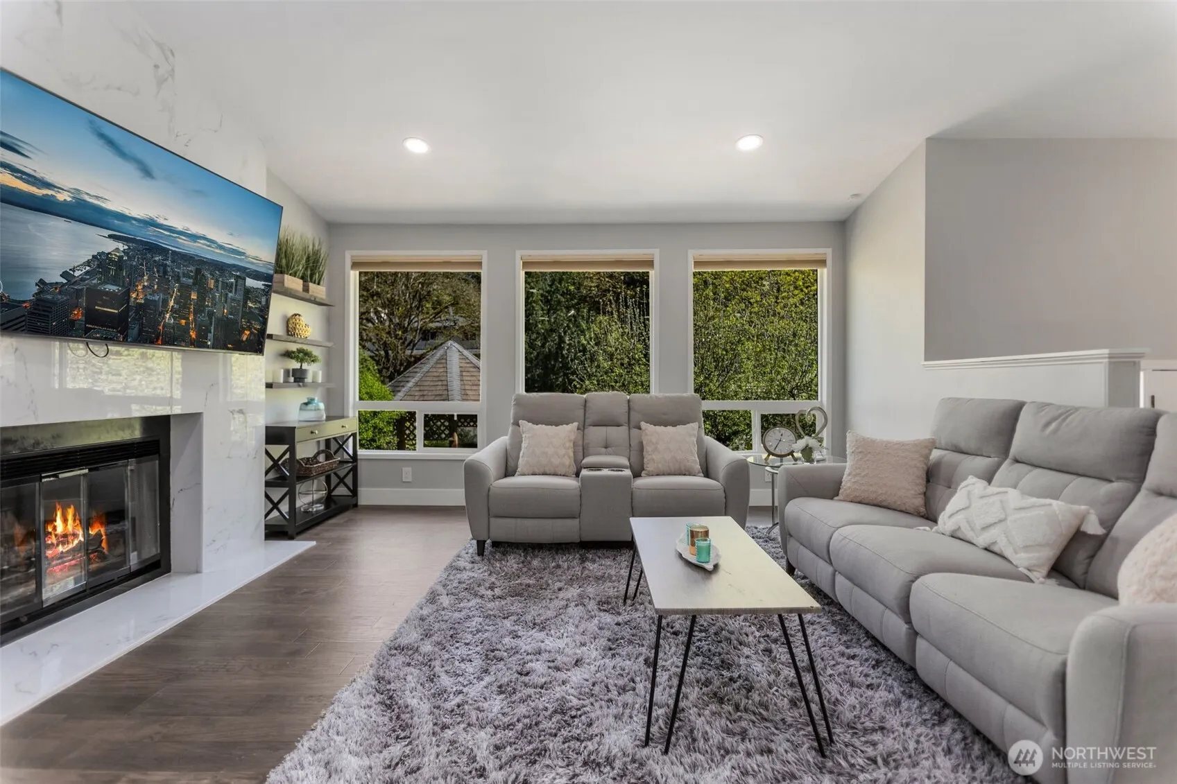 1525 218th Place NE, Sammamish, WA 98074
