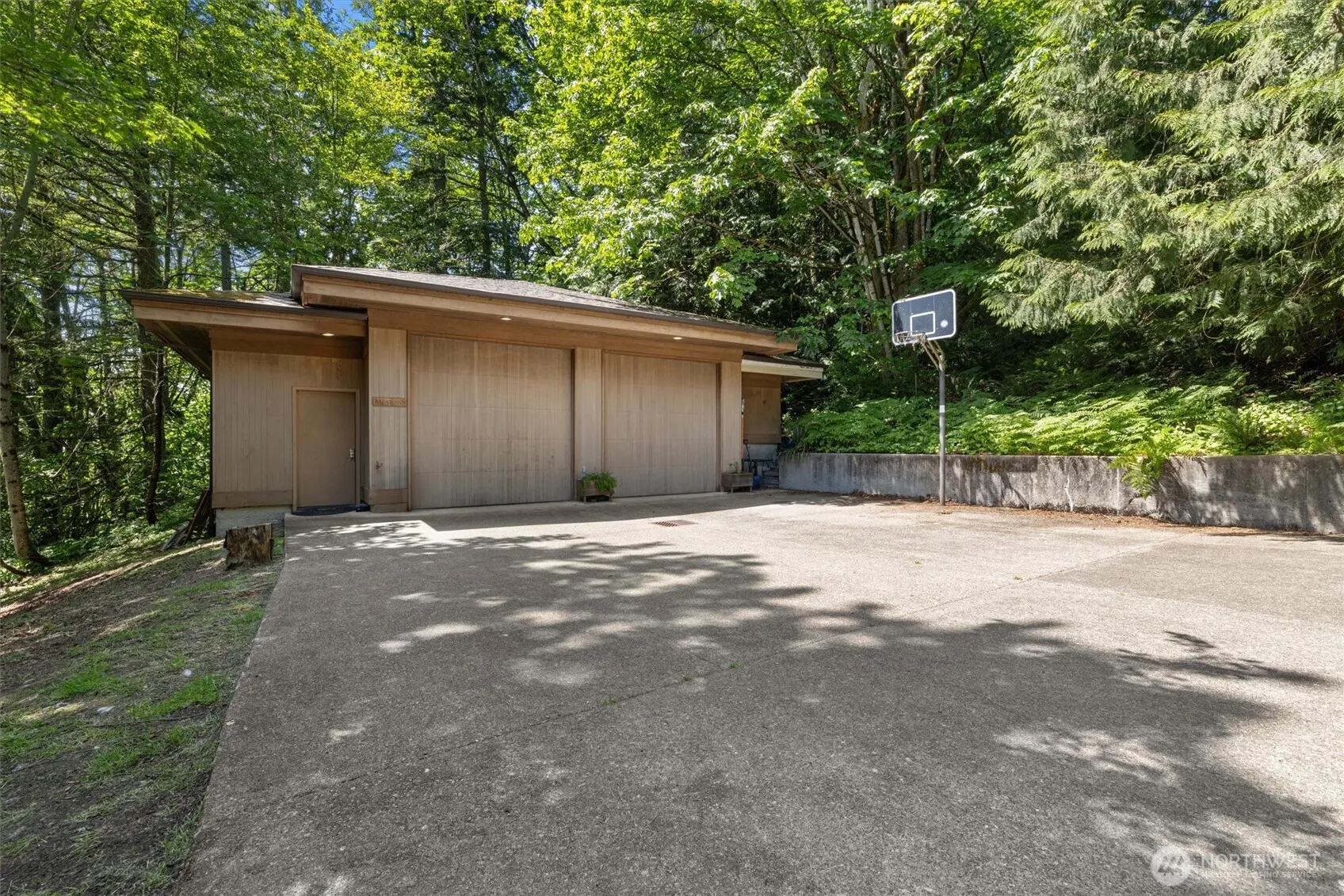 11700 198th Avenue SE, Issaquah, WA 98027